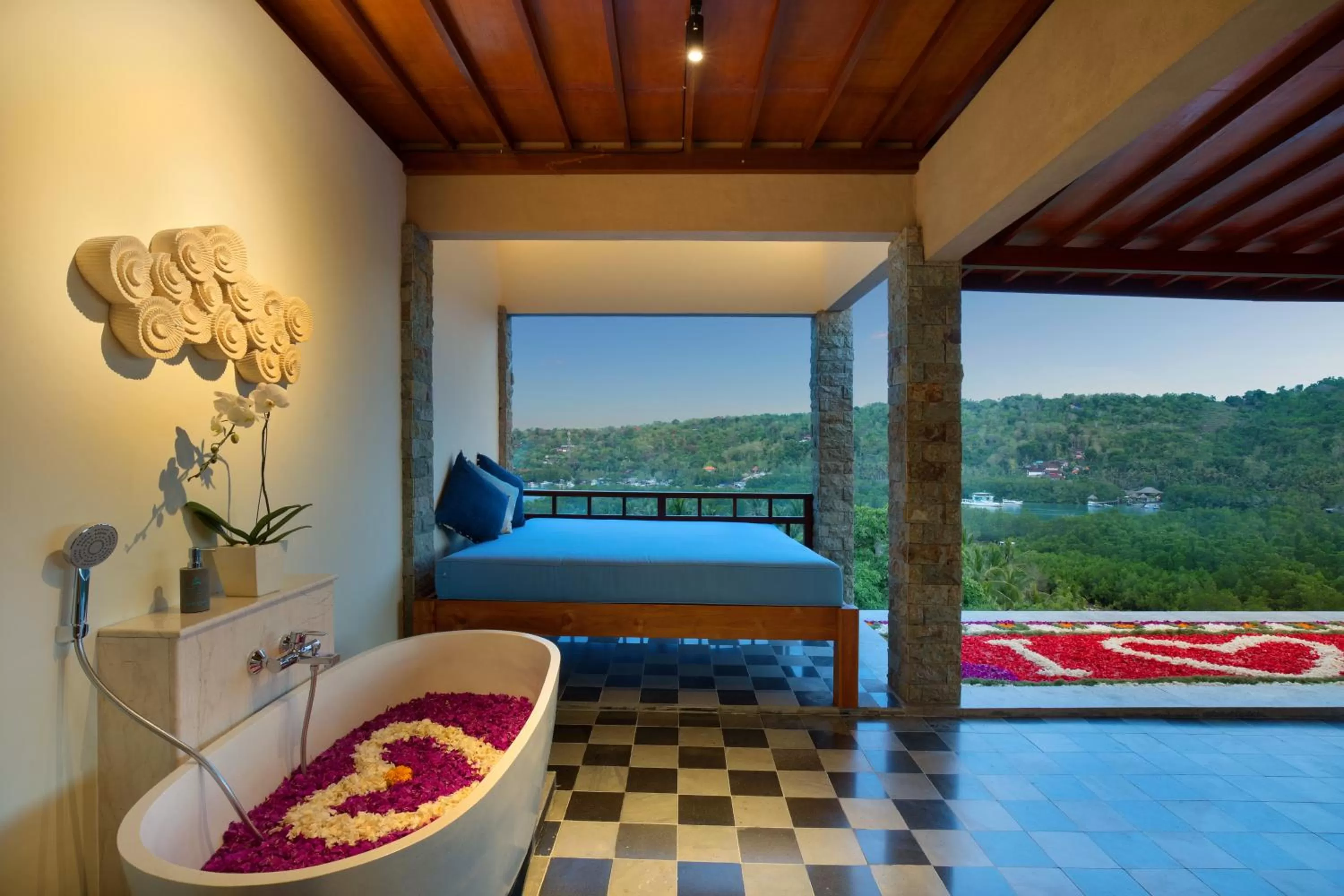 Bath, Bed in The Acala Shri Sedana