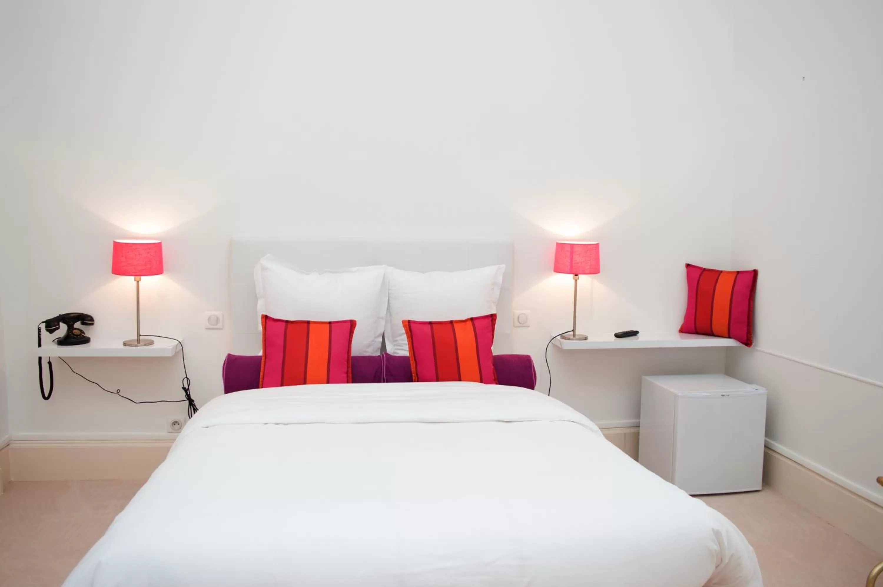 Bedroom, Bed in Logis Hotels - Château Saint Marcel