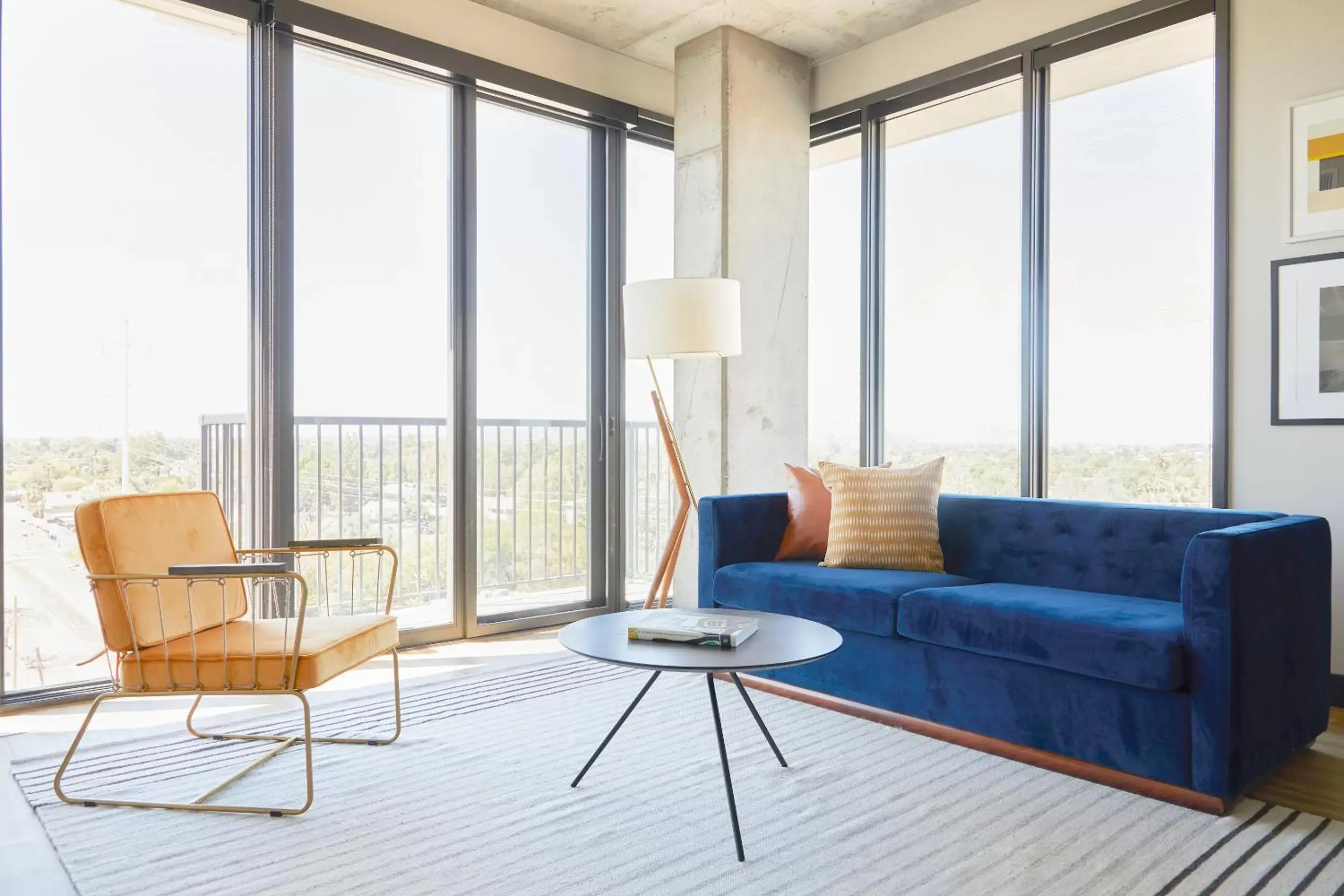 Three-Bedroom Apartment in Sonder by Marriott Bonvoy Mill Ave Apartments Tempe Three-Bedroom Apartment in Sonder by Marriott Bonvoy Mill Ave Apartments Tempe