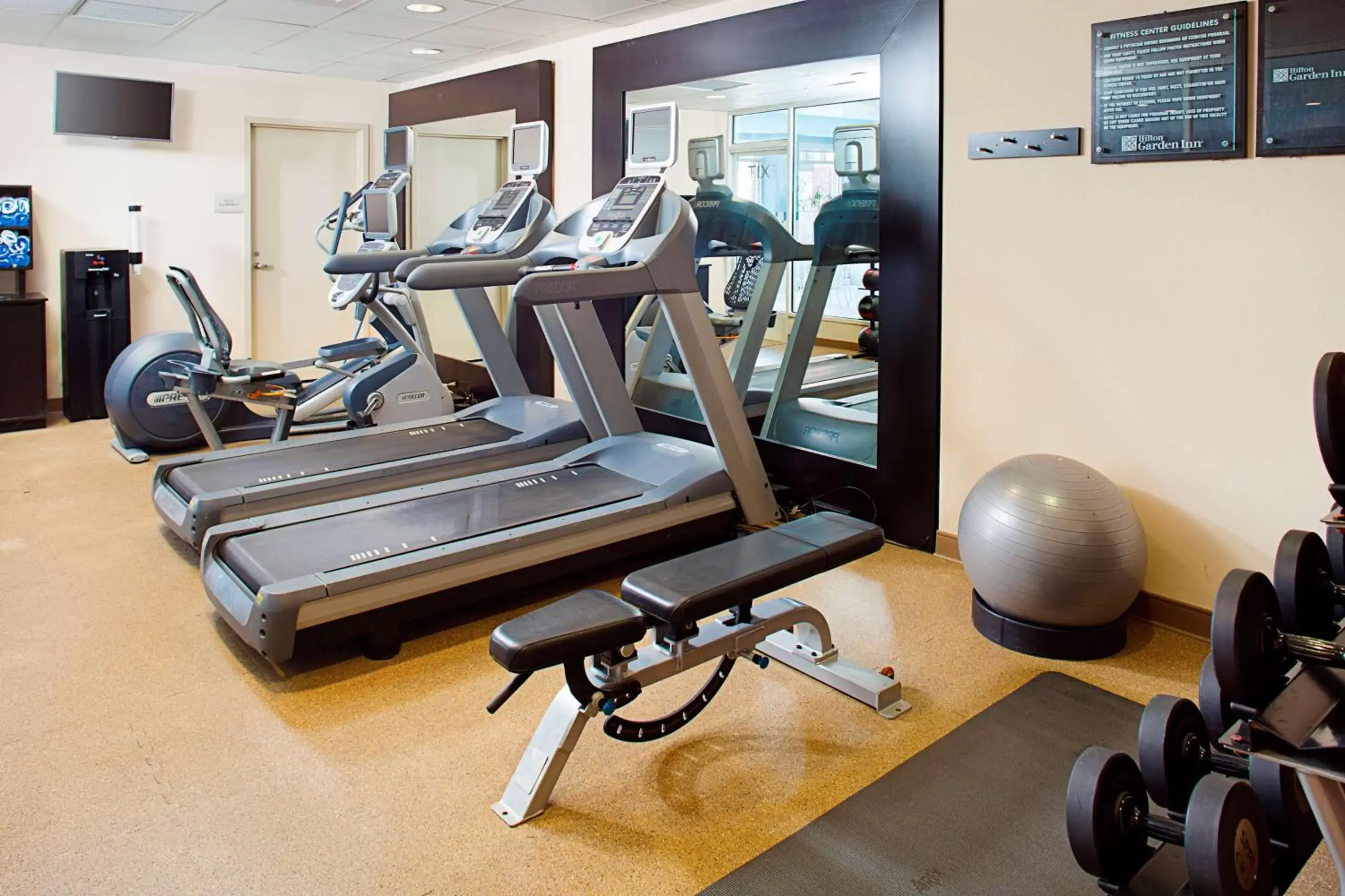 Fitness centre/facilities, Fitness Center/Facilities in Hilton Garden Inn Hartford North-Bradley International Airport