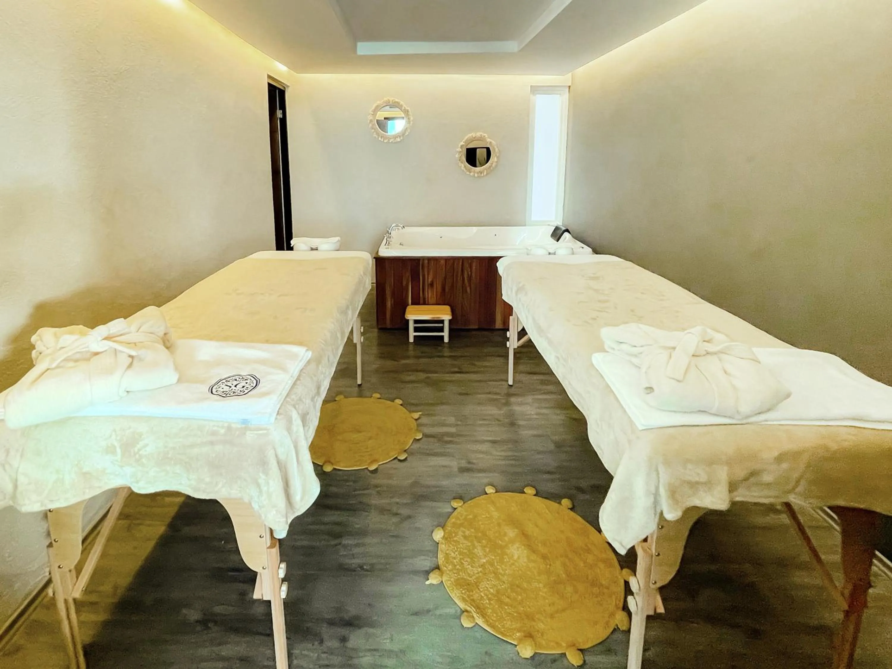 Spa and wellness centre/facilities, Bed in Saint George Hotel - Spa & Temazcal