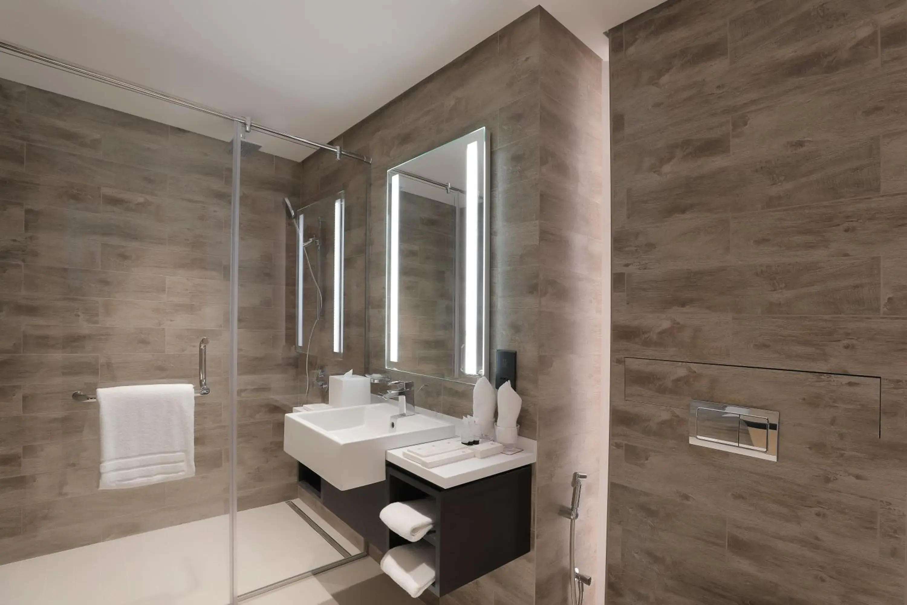 Bathroom in Millennium Executive Apartments Mont Rose