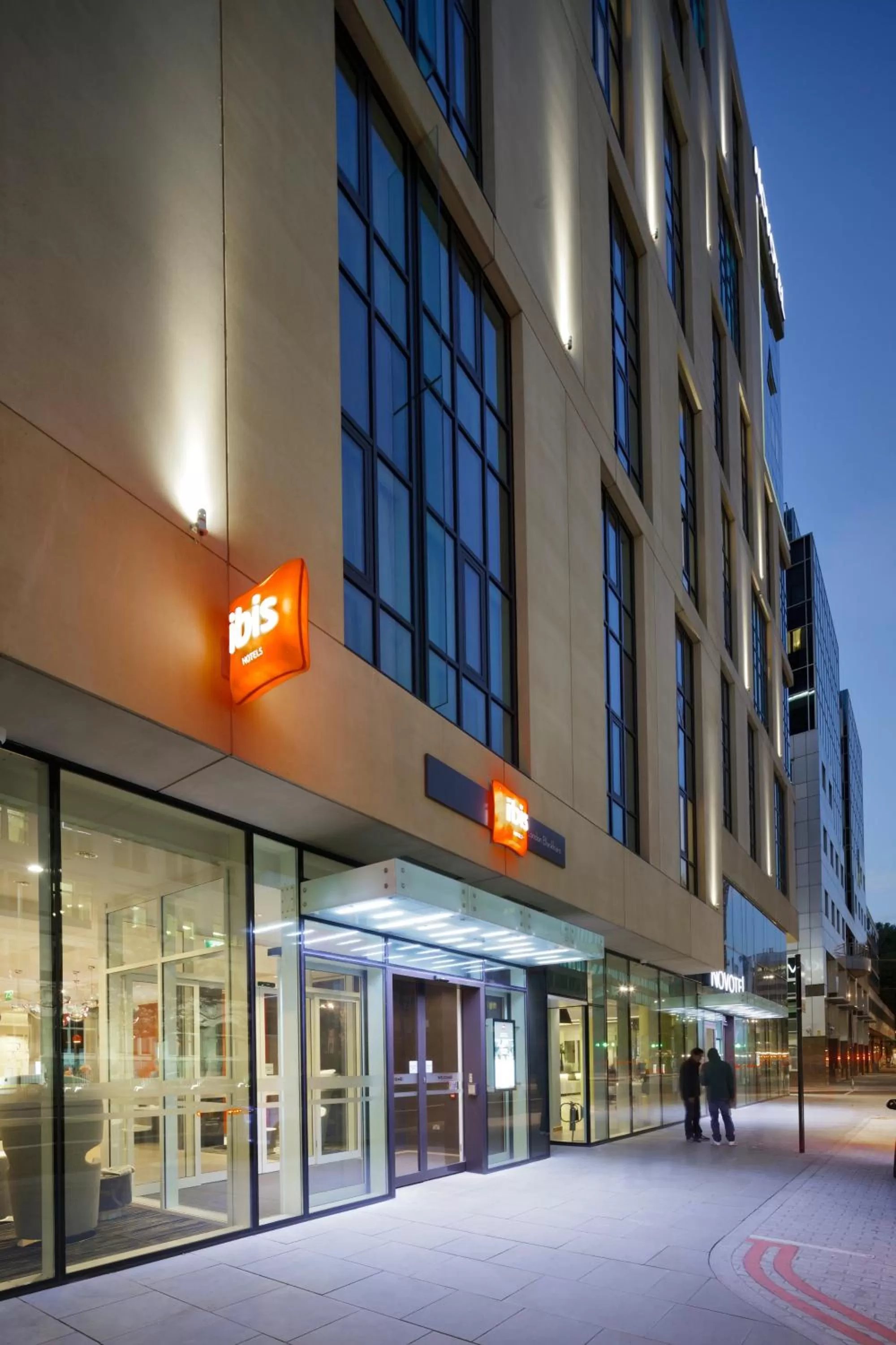 Facade/entrance in ibis London Blackfriars