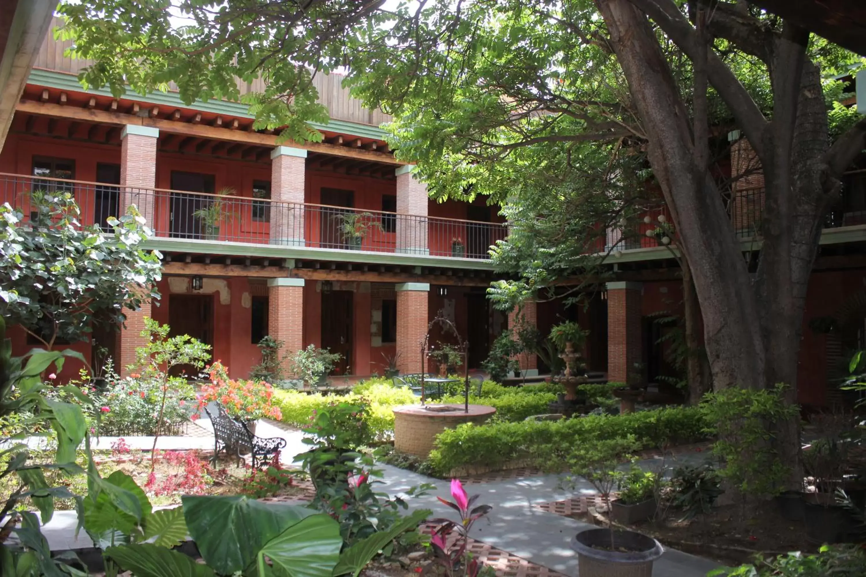 Garden, Property Building in Hotel Siglo XVII Art Gallery