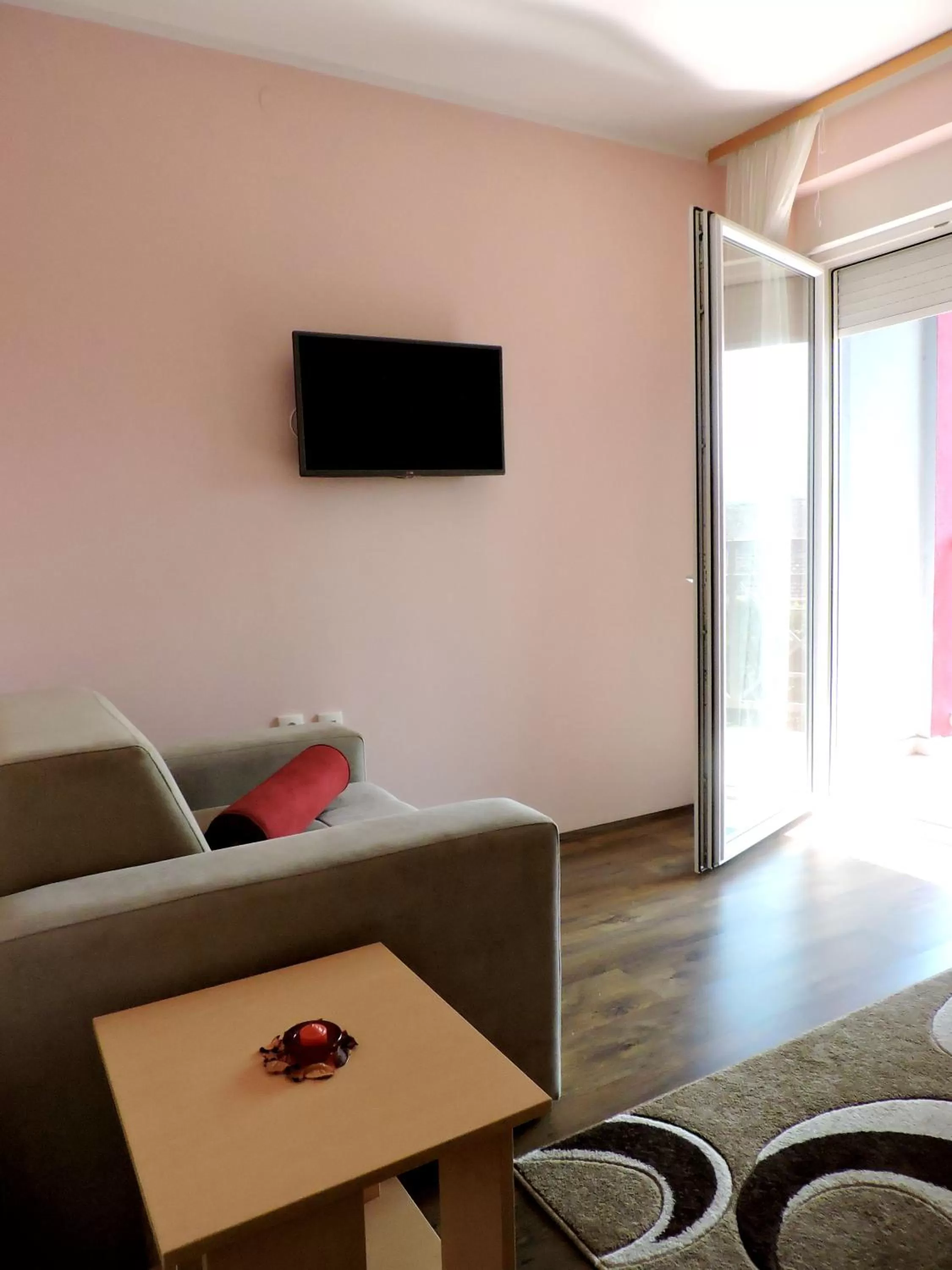 Bedroom in B&B Zmajevo Gnezdo 021