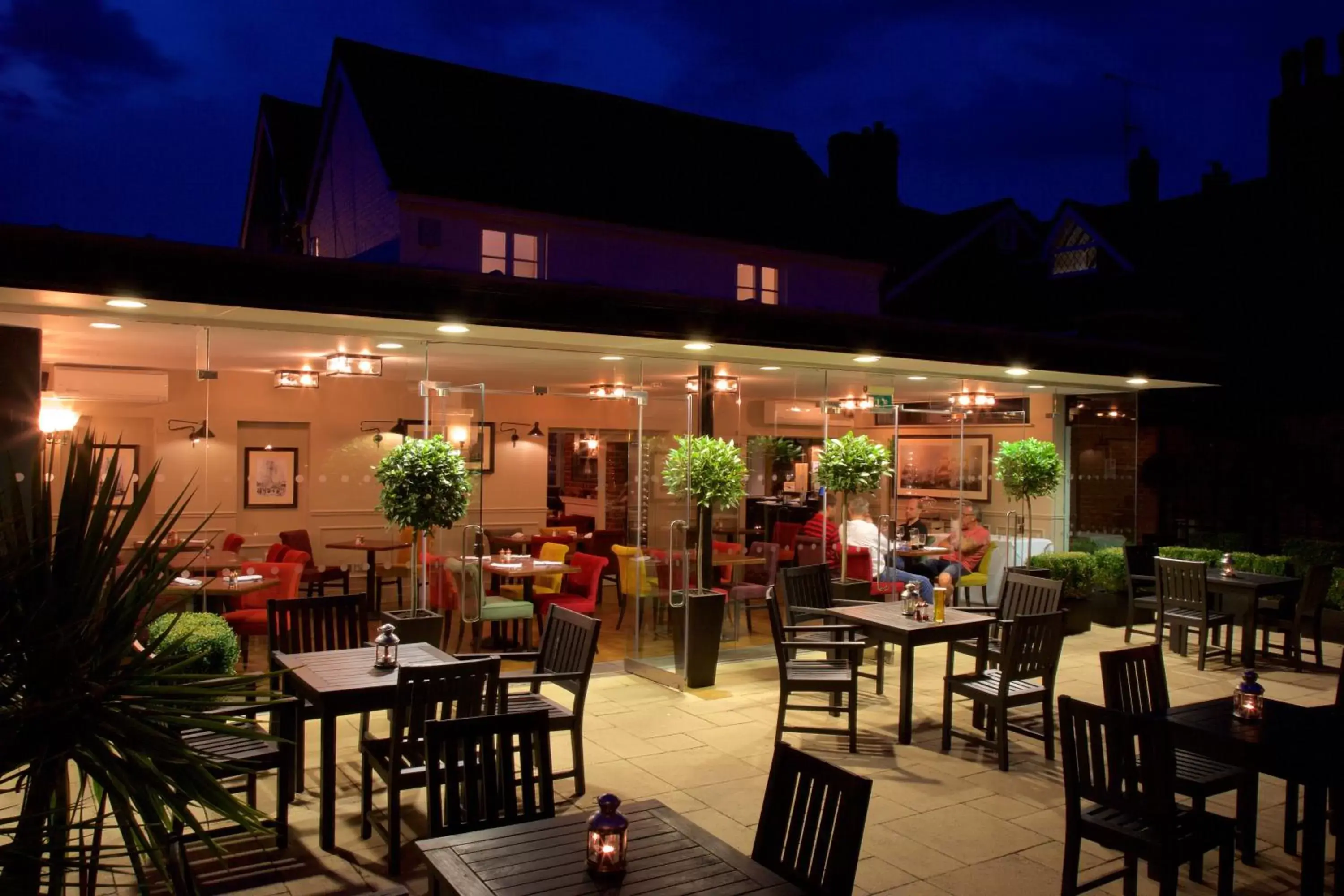 Garden, Restaurant/Places to Eat in The Talbot Inn