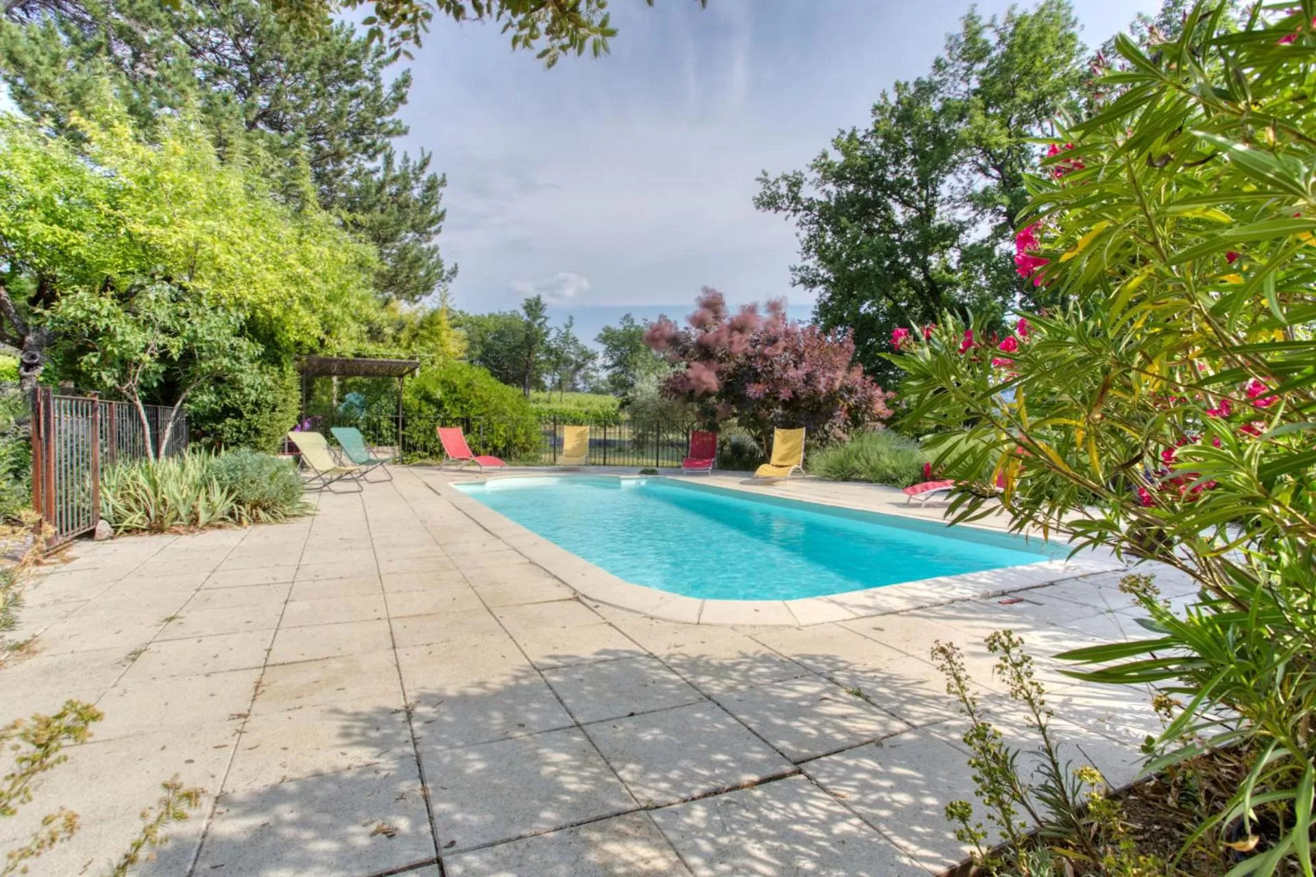 Swimming Pool in Mas de Bacalan