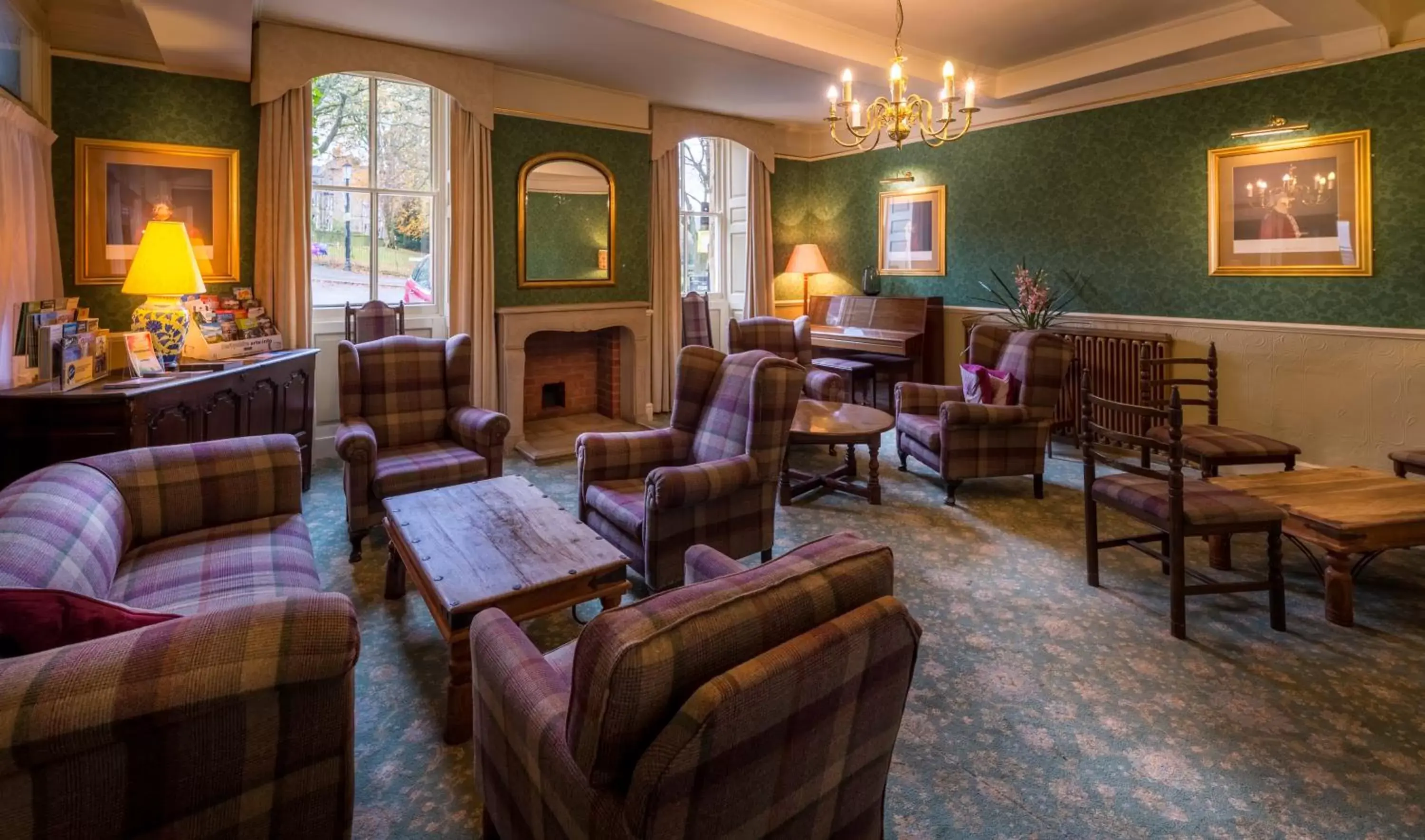 Lounge or bar, Lounge/Bar in Old Hall Hotel