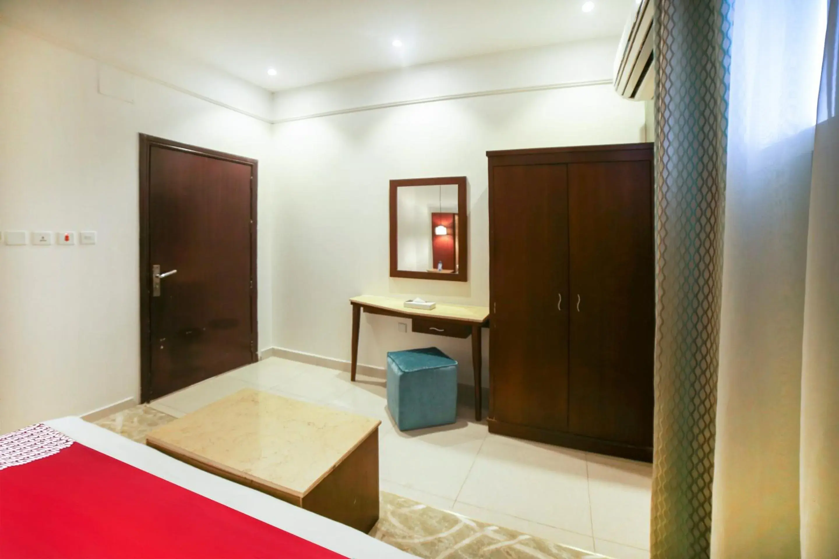 TV and multimedia, Bathroom in OYO 401 Al Zaidan For Furnished Units