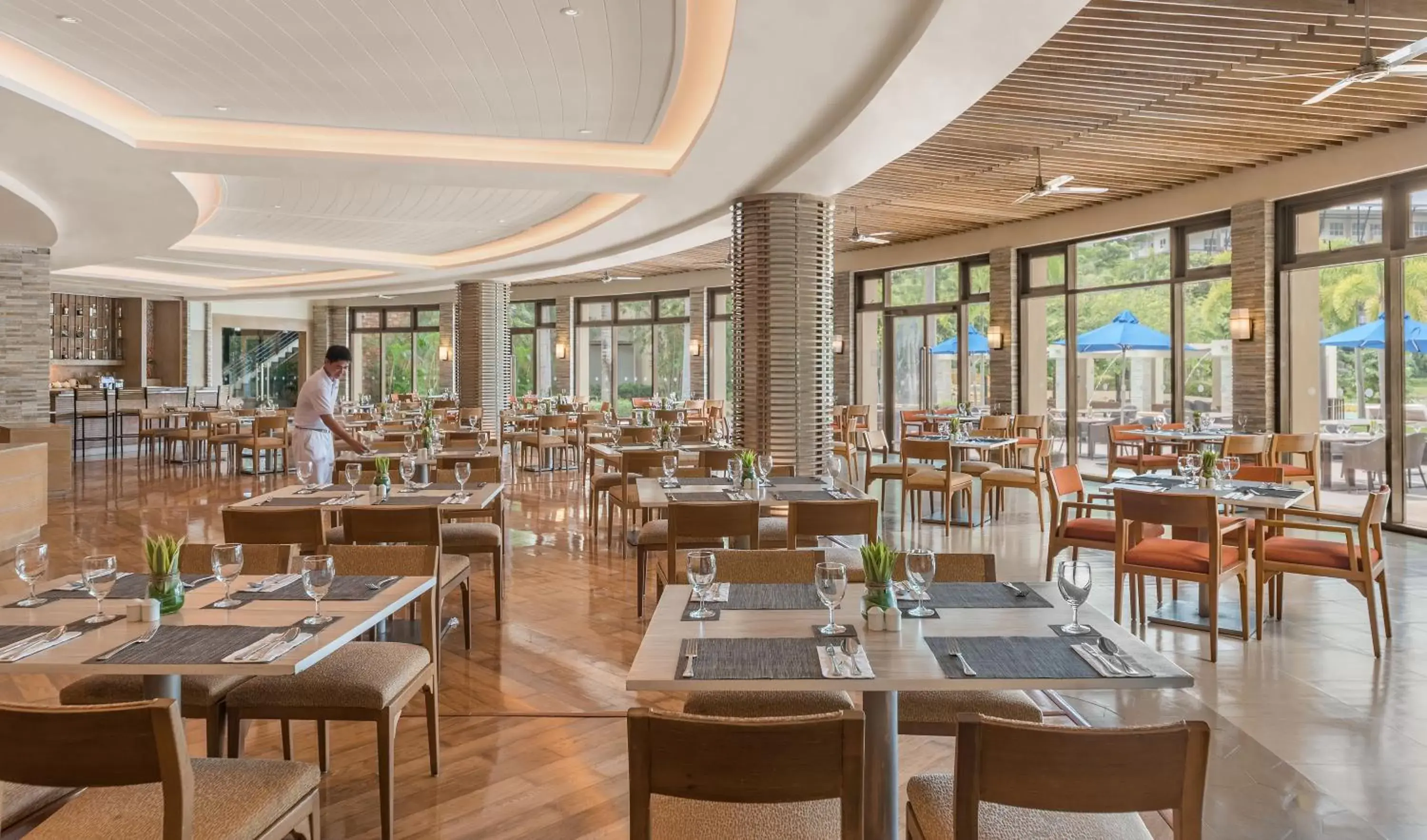 Restaurant/places to eat in Pico Sands Hotel Restaurant/places to eat in Pico Sands Hotel