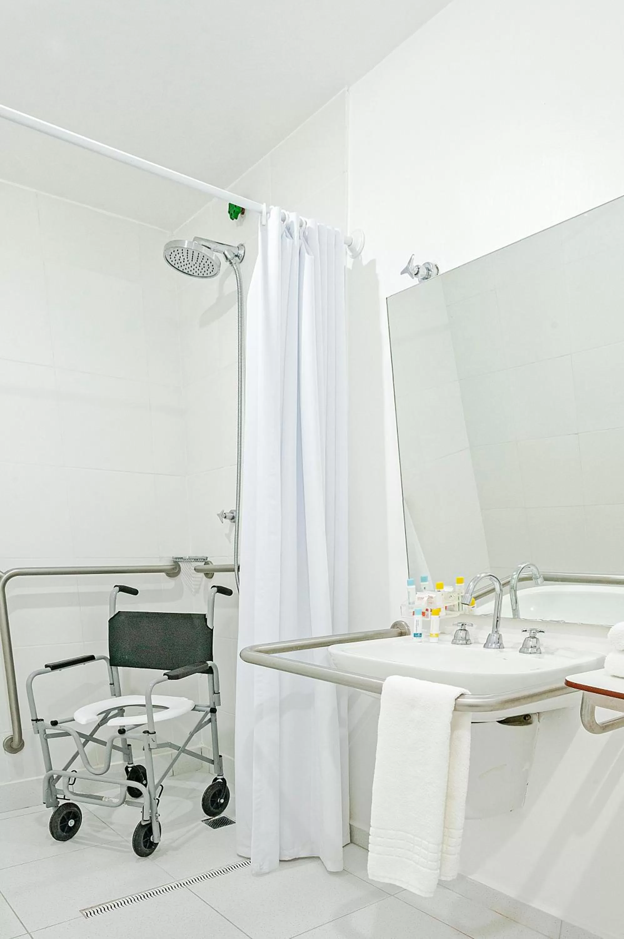 Double Room - Disability Access in Slim São Paulo Congonhas by Slaviero Hotéis