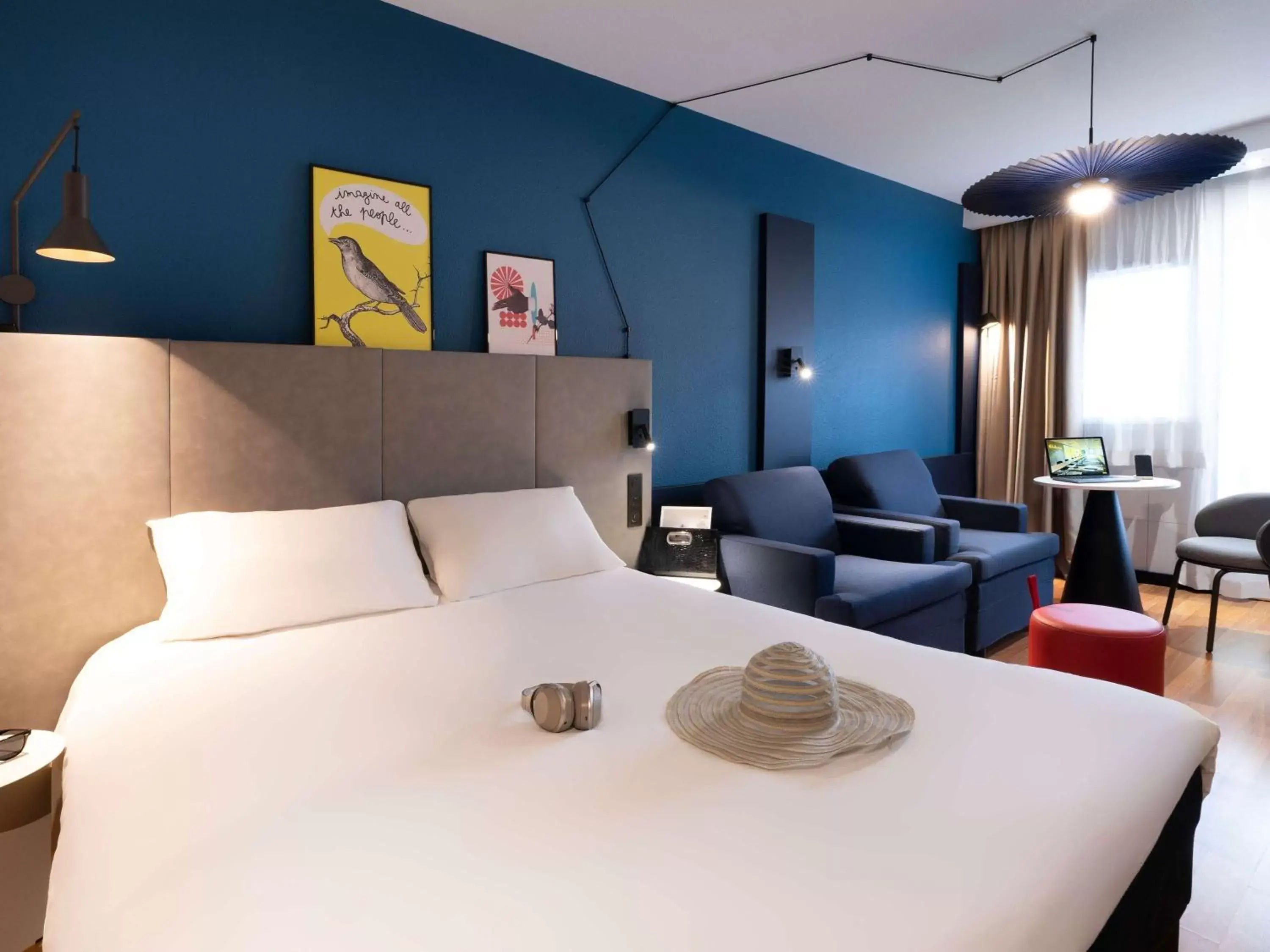 Bedroom, Bed in ibis Macon Sud Crêches Bedroom, Bed in ibis Macon Sud Crêches
