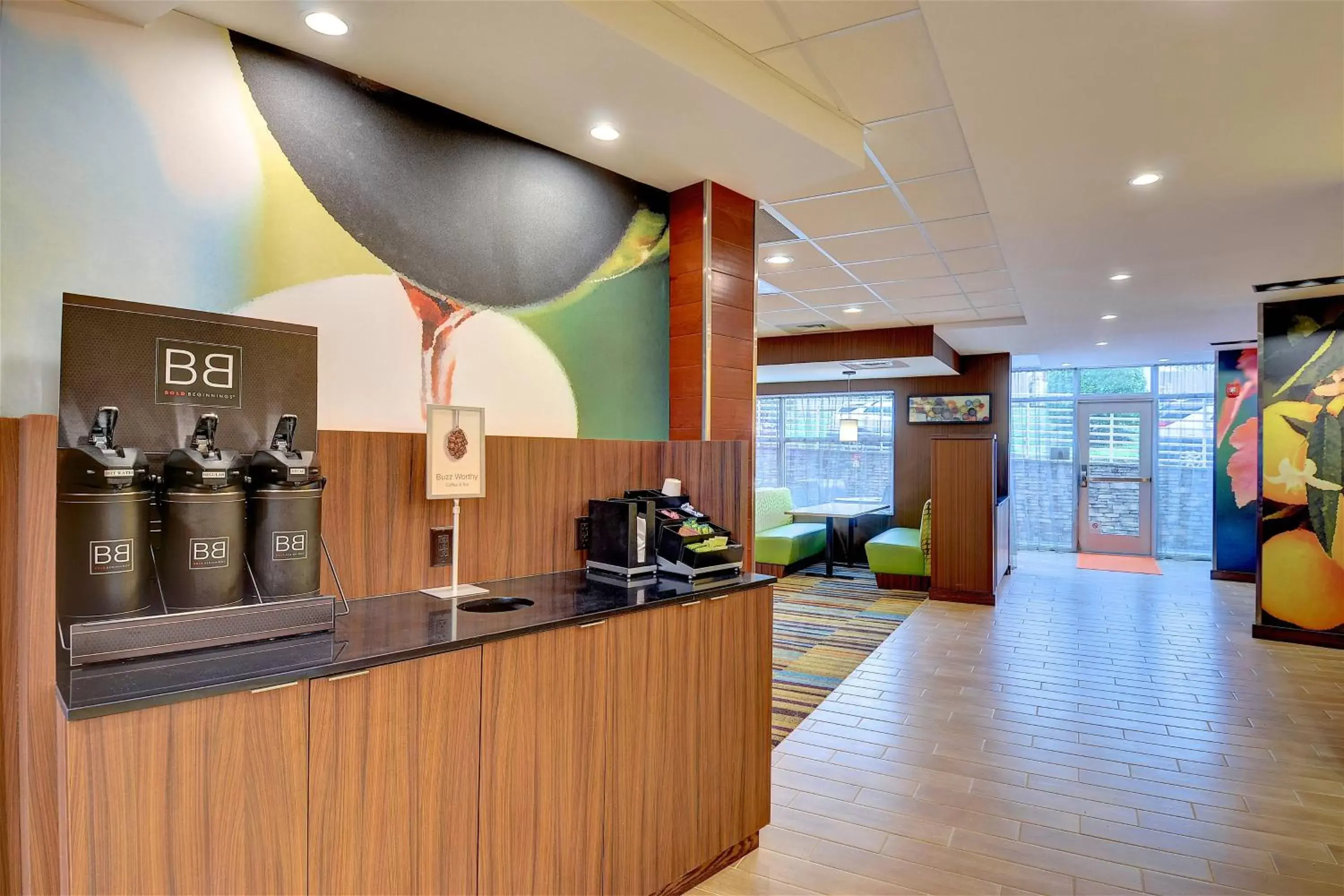 Lounge or bar, Lobby/Reception in Fairfield Inn & Suites by Marriott Nashville Downtown-MetroCenter