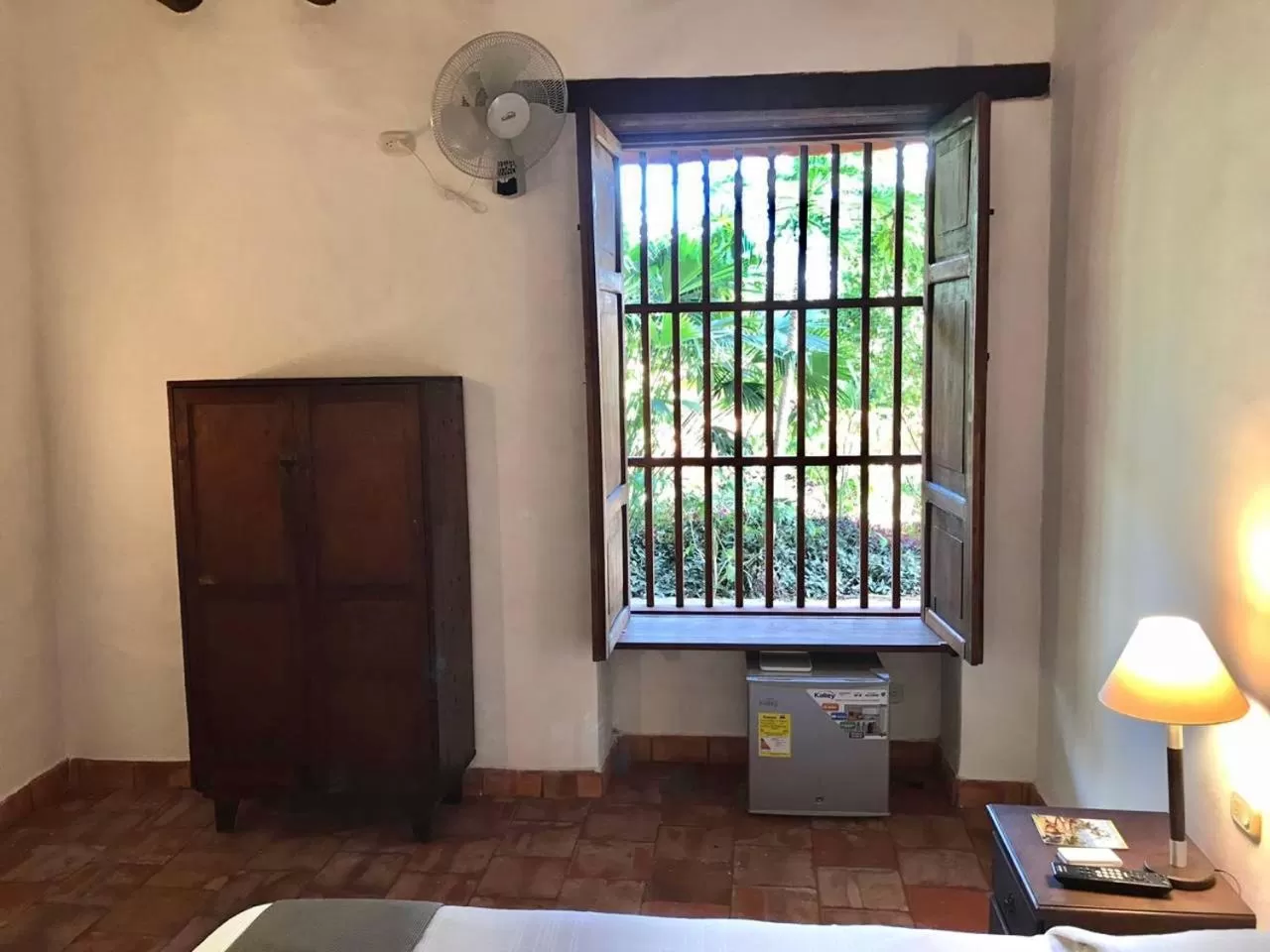 Bed in Achiotte by Masaya Collection