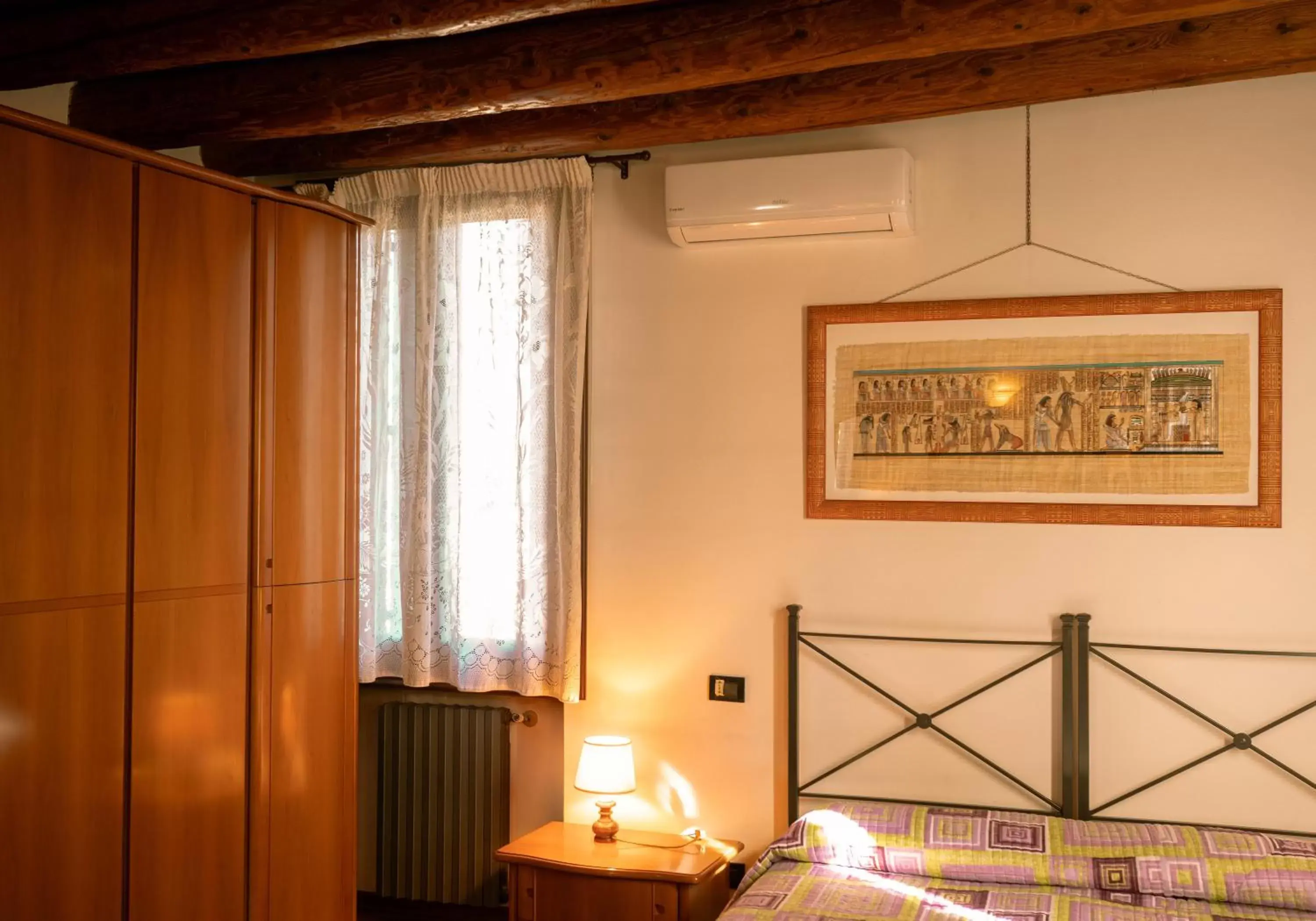 Double or Twin Room with Private External Bathroom - single occupancy in Casa Stefy Double or Twin Room with Private External Bathroom - single occupancy in Casa Stefy