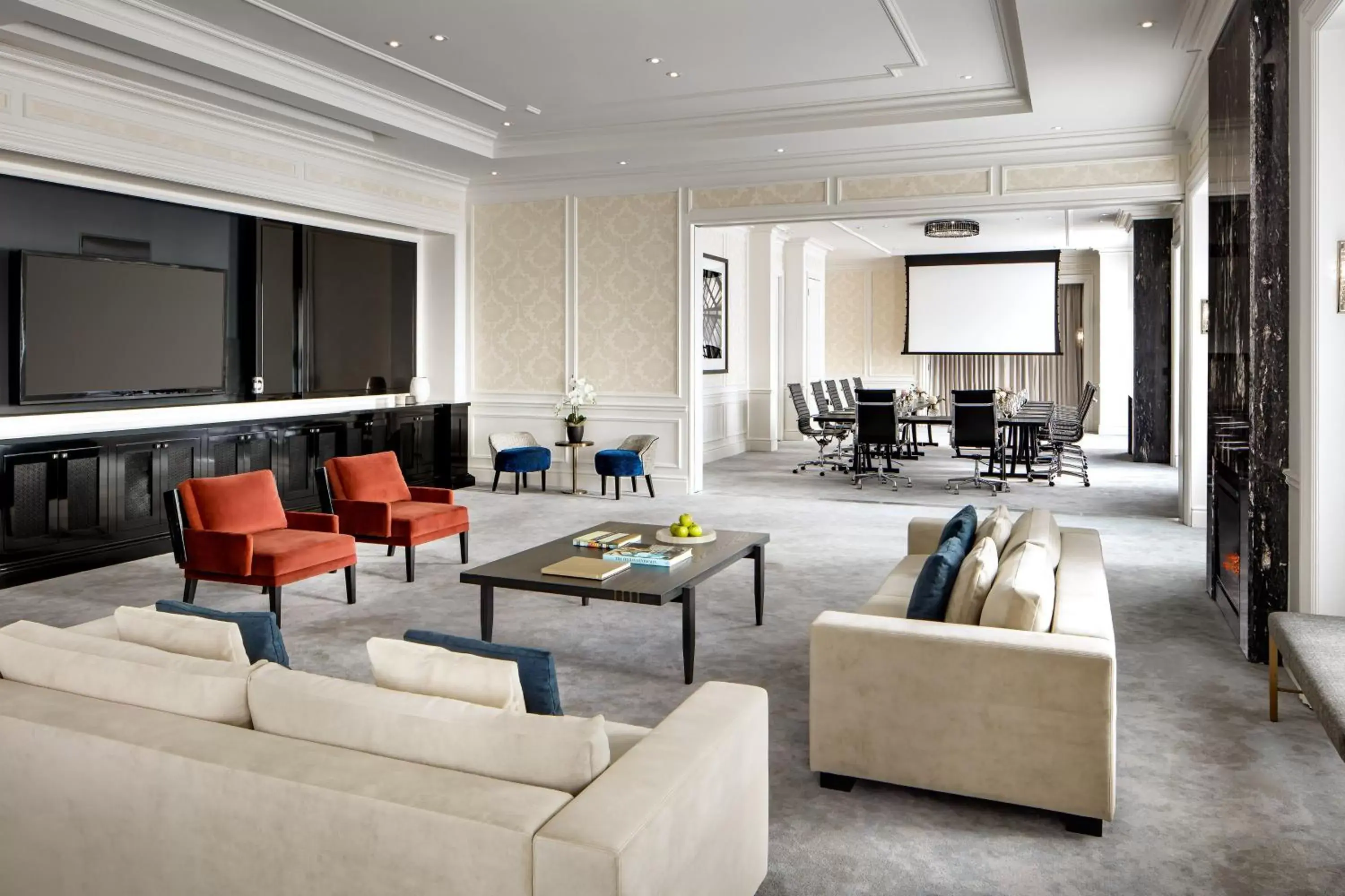 Meeting/conference room, Seating Area in The St. Regis Toronto