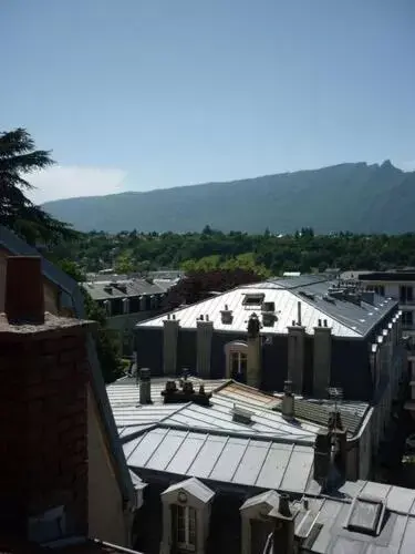 Mountain View in Le Carré d'Aix