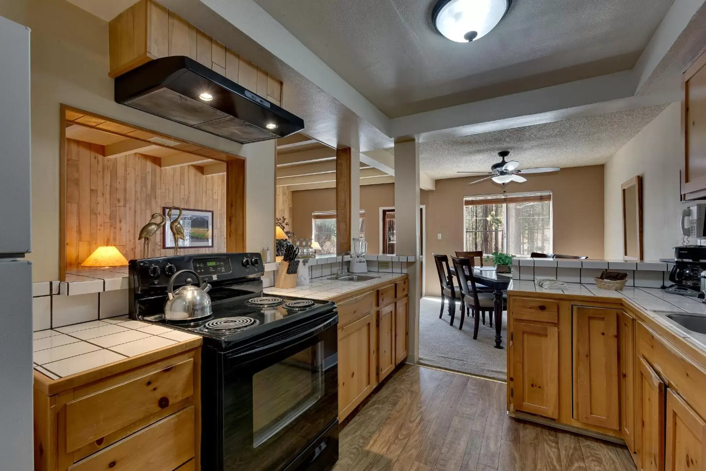 Kitchen or kitchenette, Kitchen/Kitchenette in Heavenly Valley Townhouses