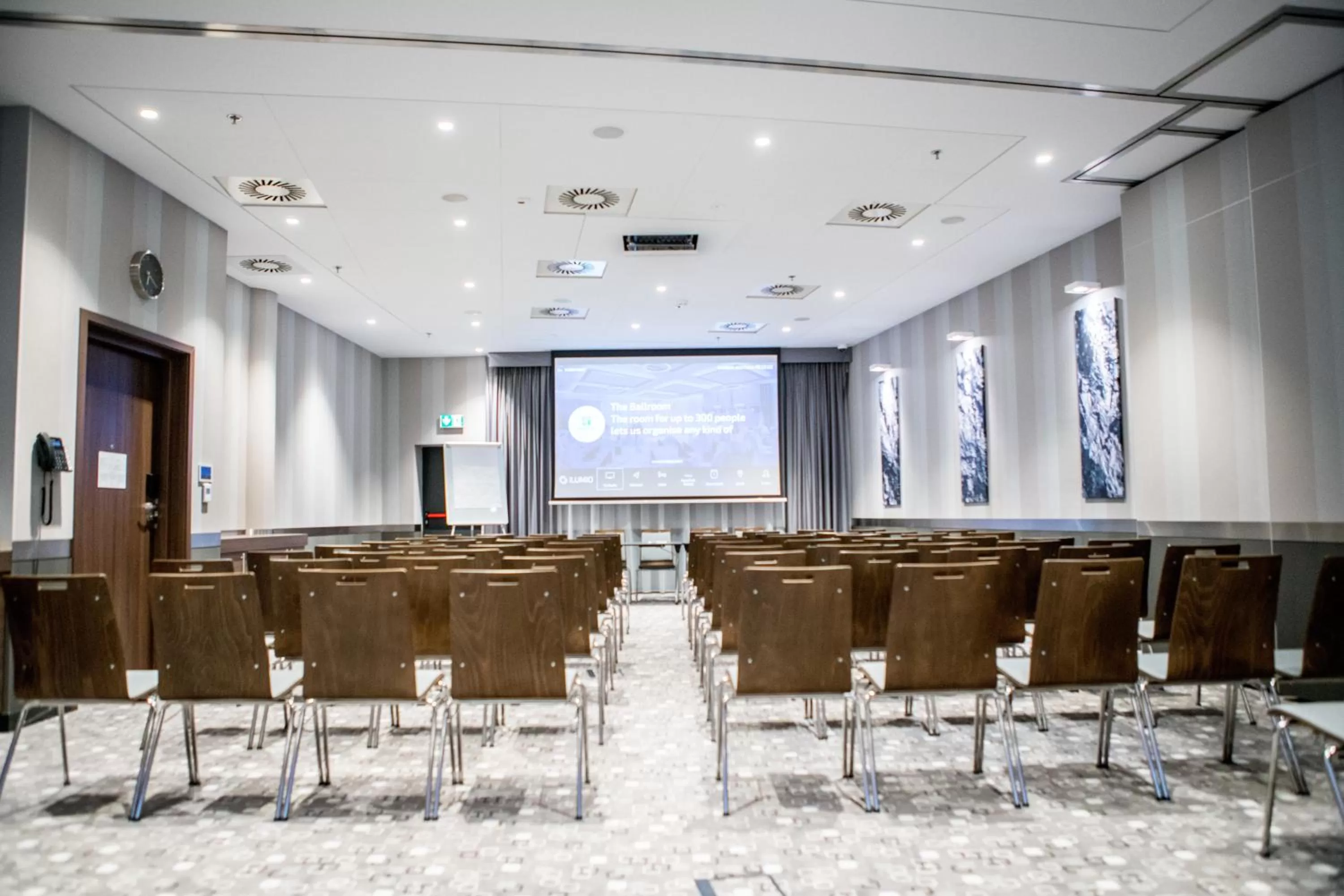 Meeting/conference room in Holiday Inn Dąbrowa Górnicza-Katowice by IHG