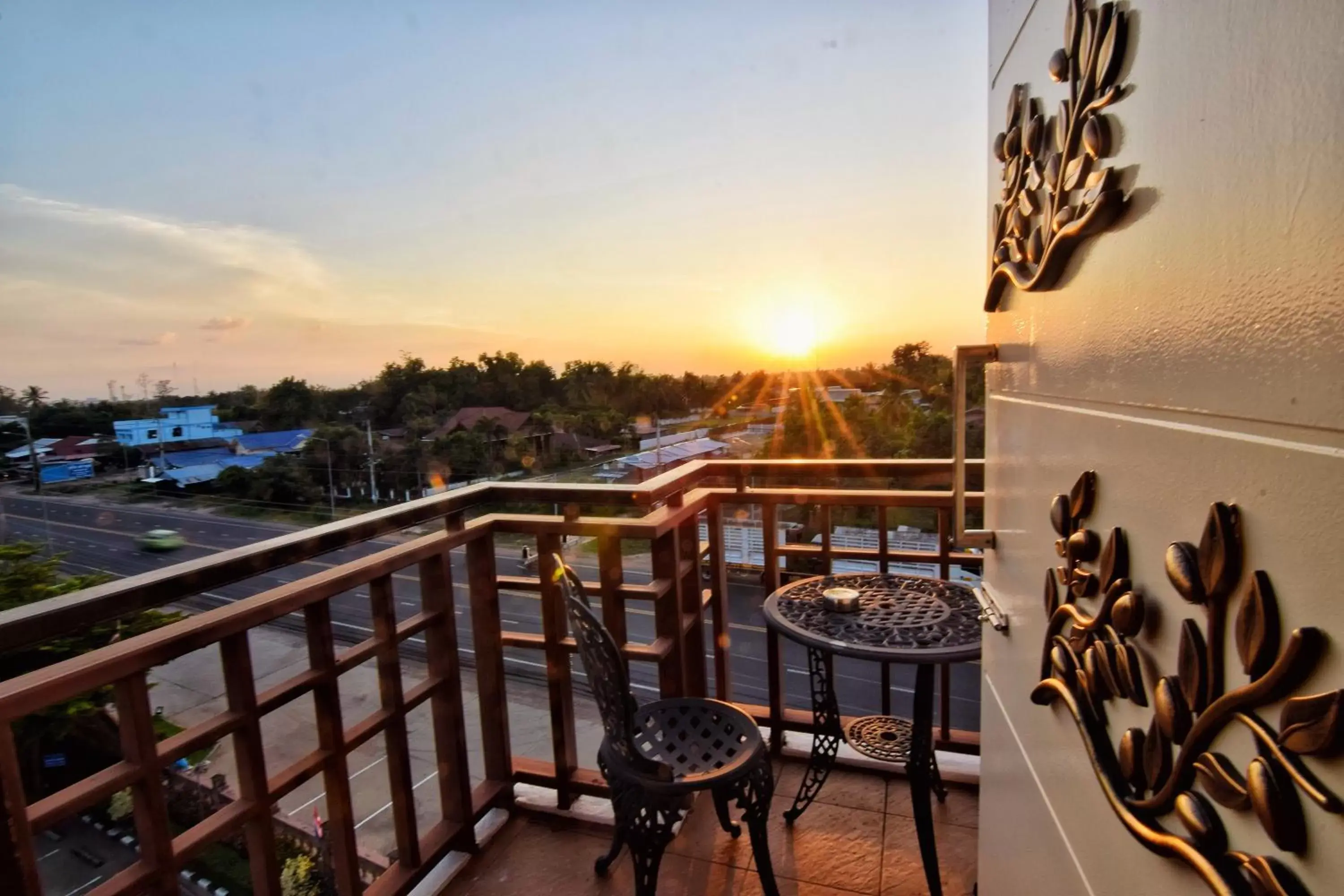 Balcony/Terrace in Phanomrungpuri Hotel Buriram