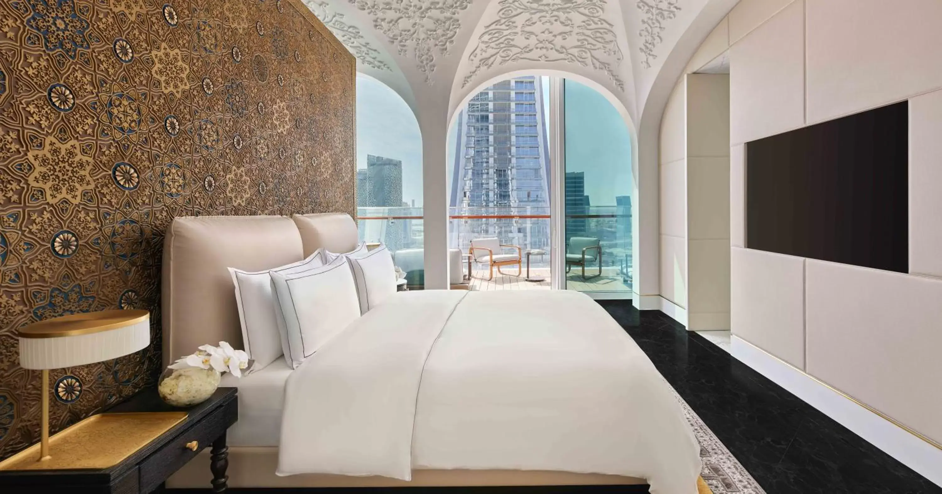 Crescent Suite in Raffles Doha