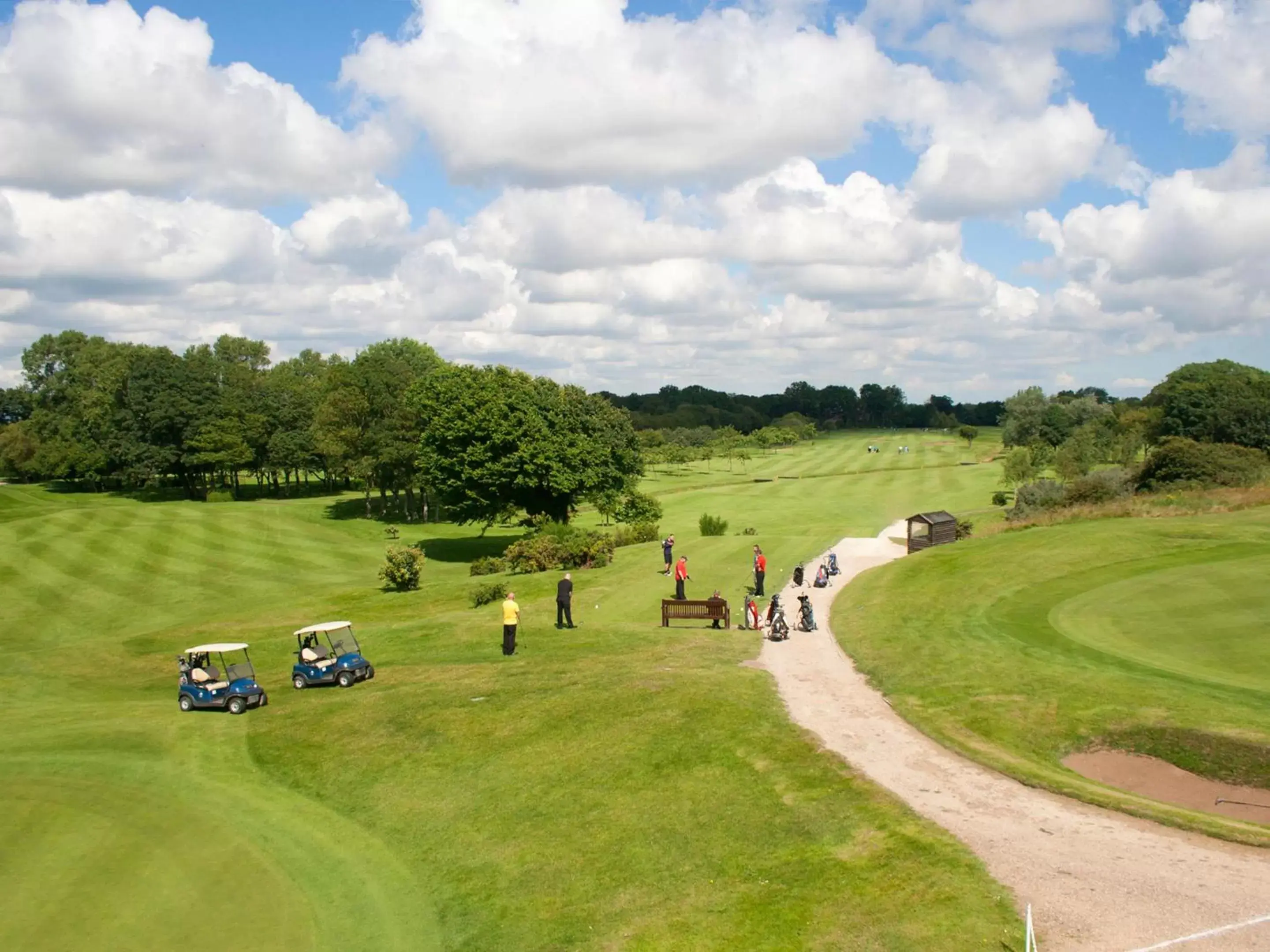 Golfcourse, Garden in North Shore Hotel