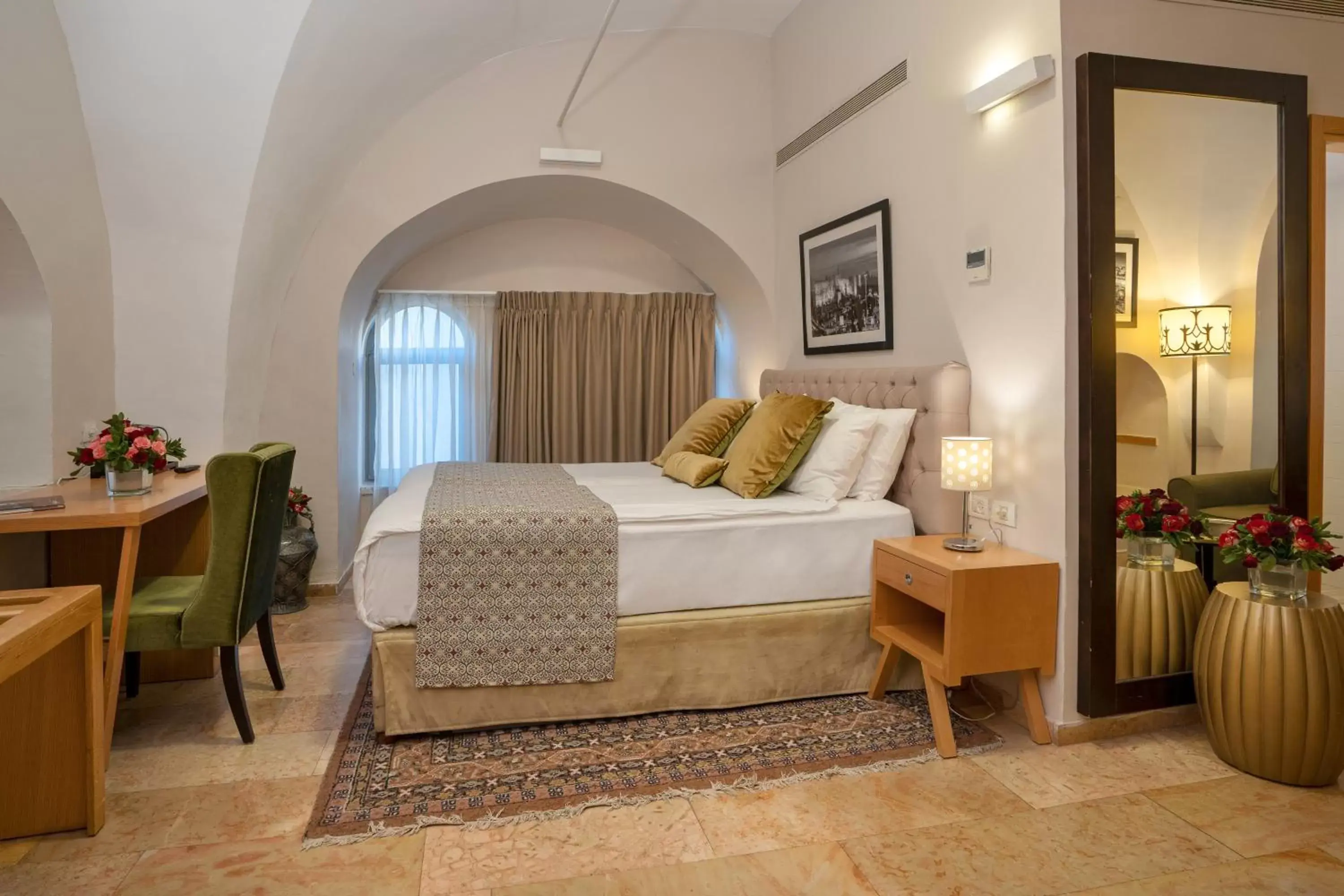 Bed in The Sephardic House Hotel in The Jewish Quarter