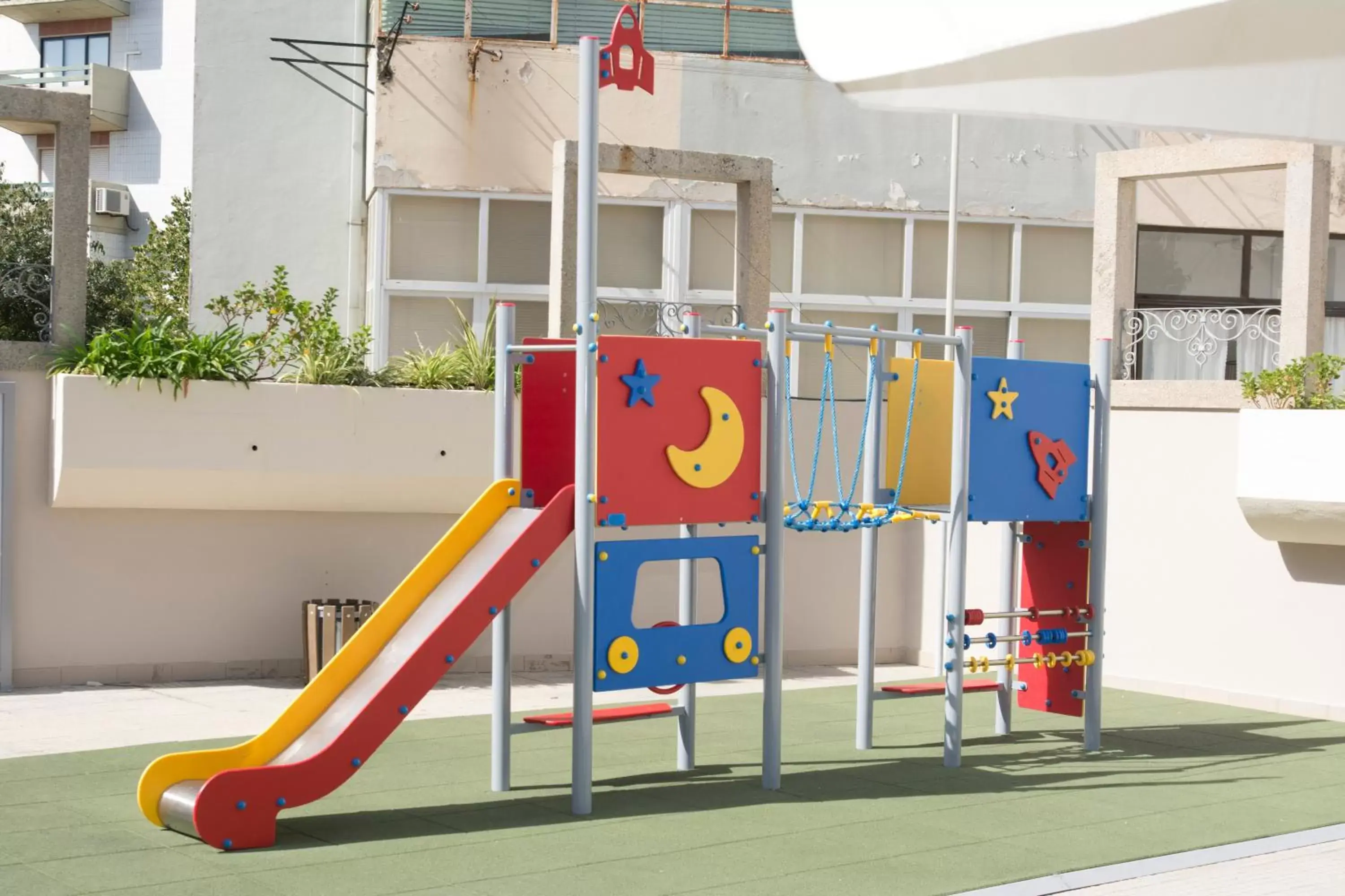 Children play ground, Children's Play Area in Hotel Rainha D. Amélia, Arts & Leisure