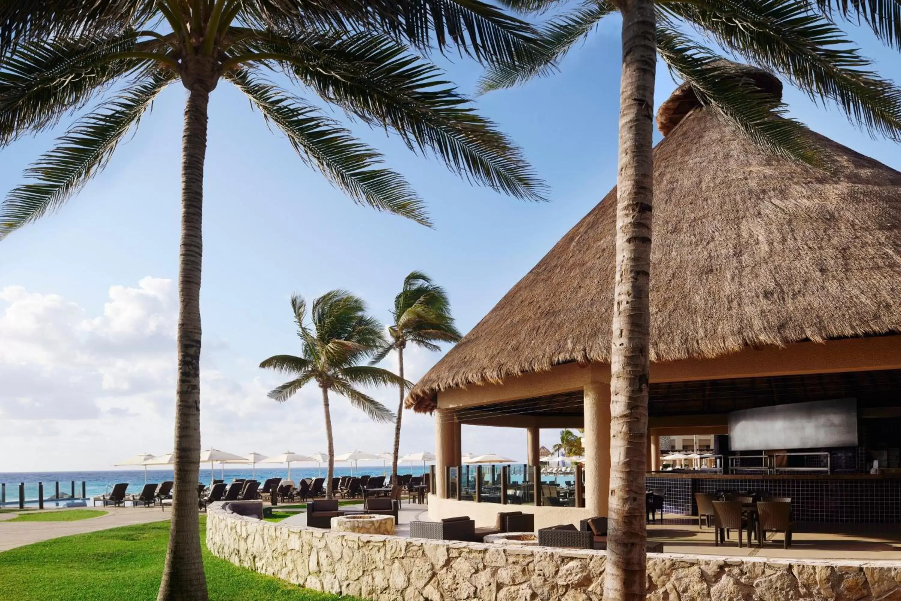 Restaurant/places to eat in The Westin Lagunamar Ocean Resort Villas & Spa Cancun