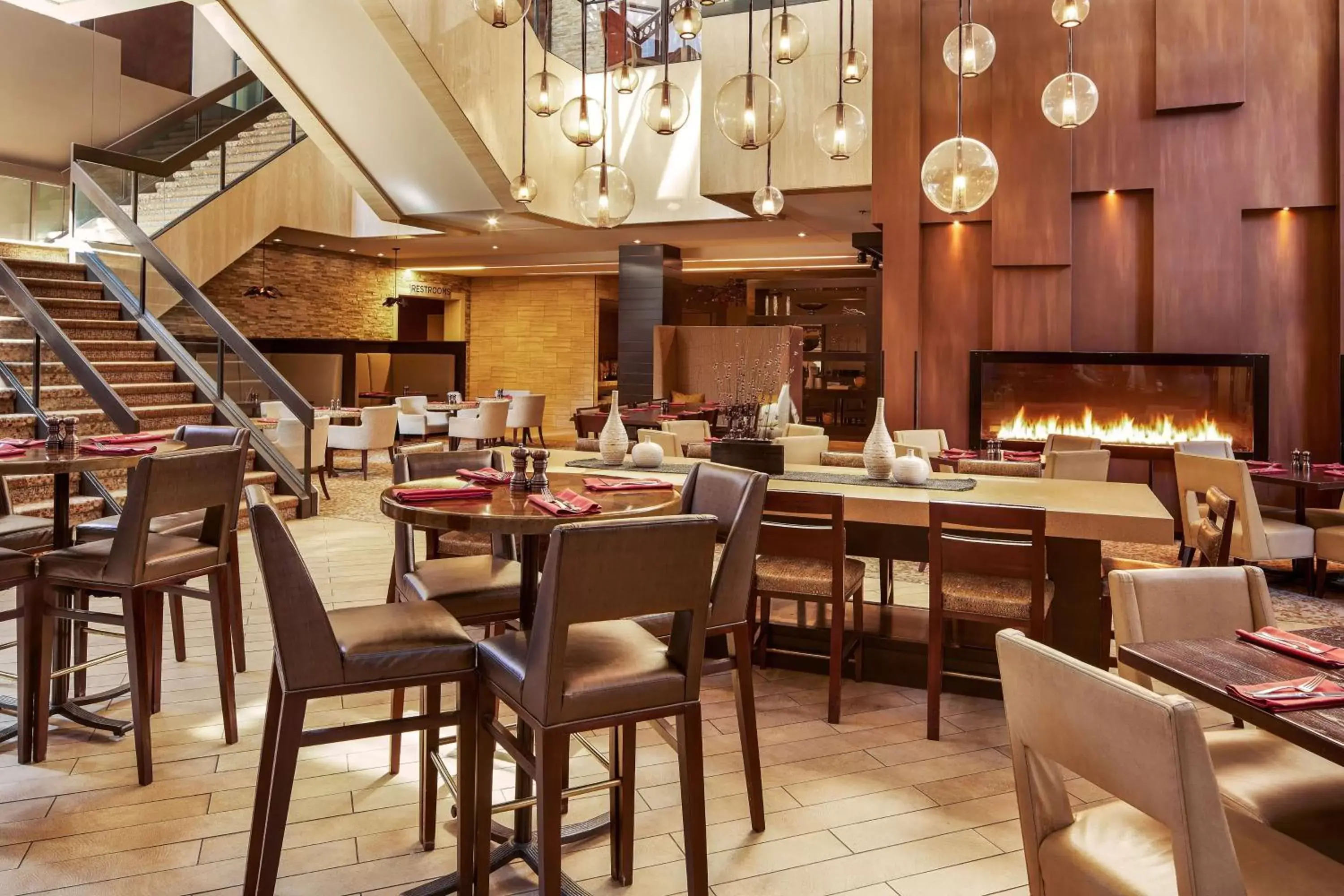 Restaurant/Places to Eat in Hilton Denver City Center