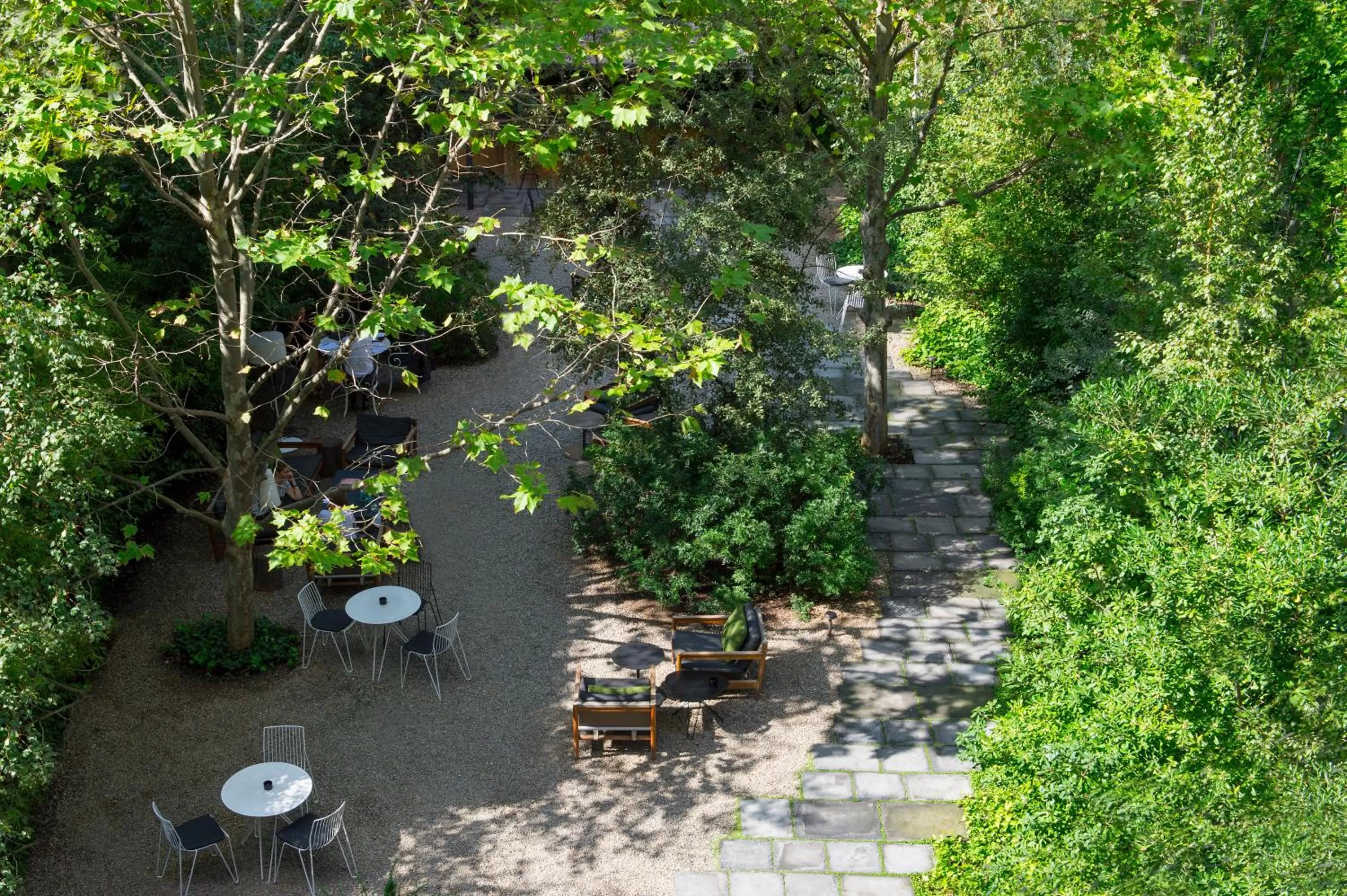 Restaurant/places to eat in Alma Barcelona GL