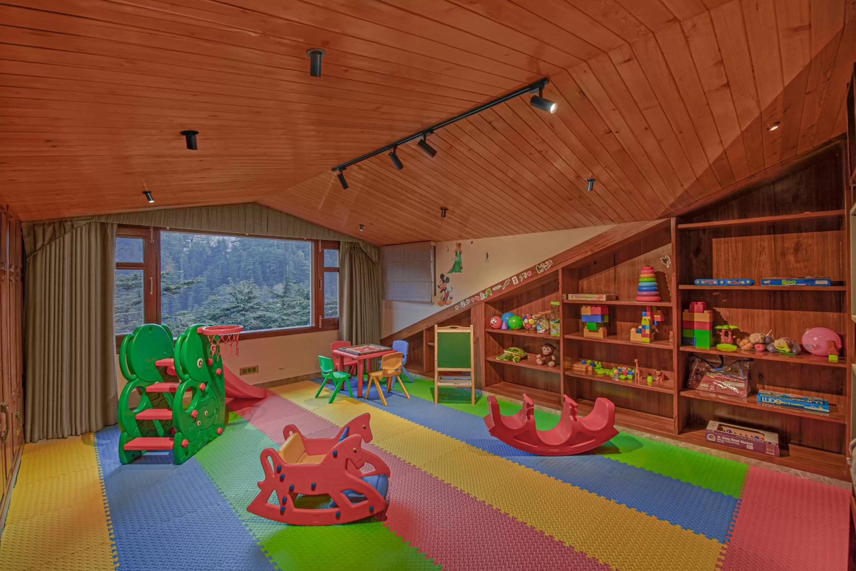 Kids's club in WelcomHeritage Elysium Resort & Spa