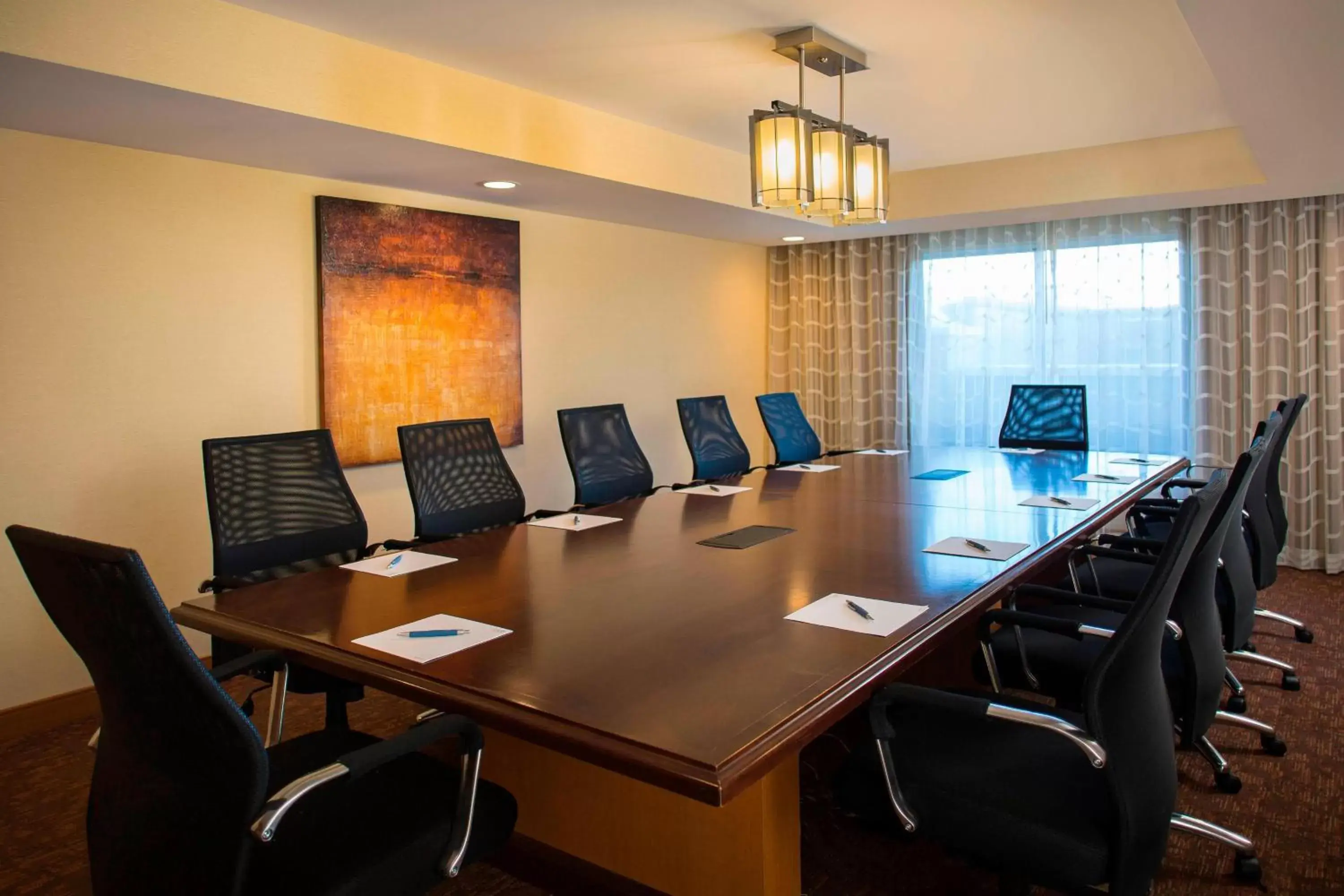 Meeting/conference room in Four Points by Sheraton Suites Tampa Airport Westshore