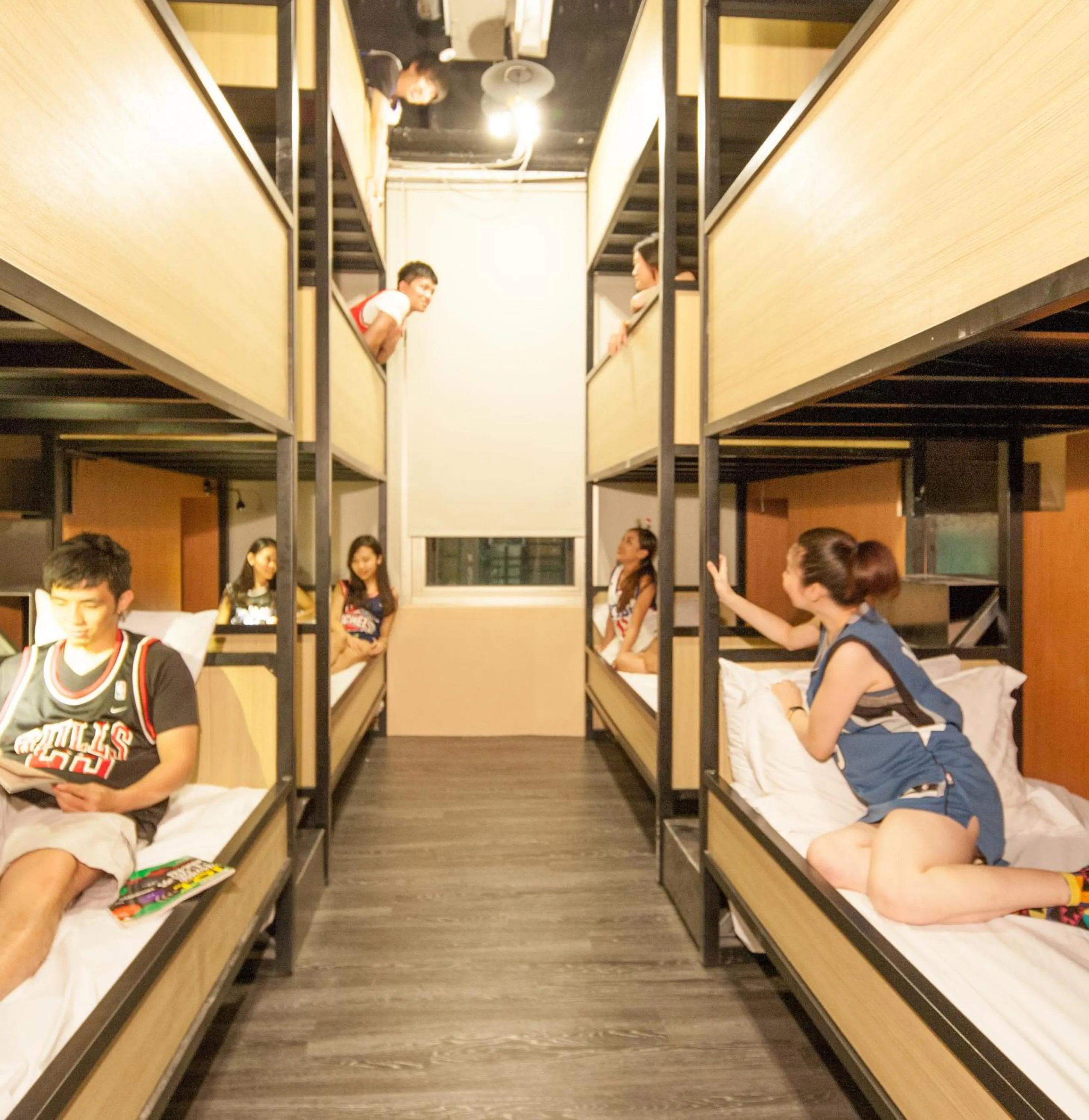 bunk bed in Angels Hostel Taipei Ximen