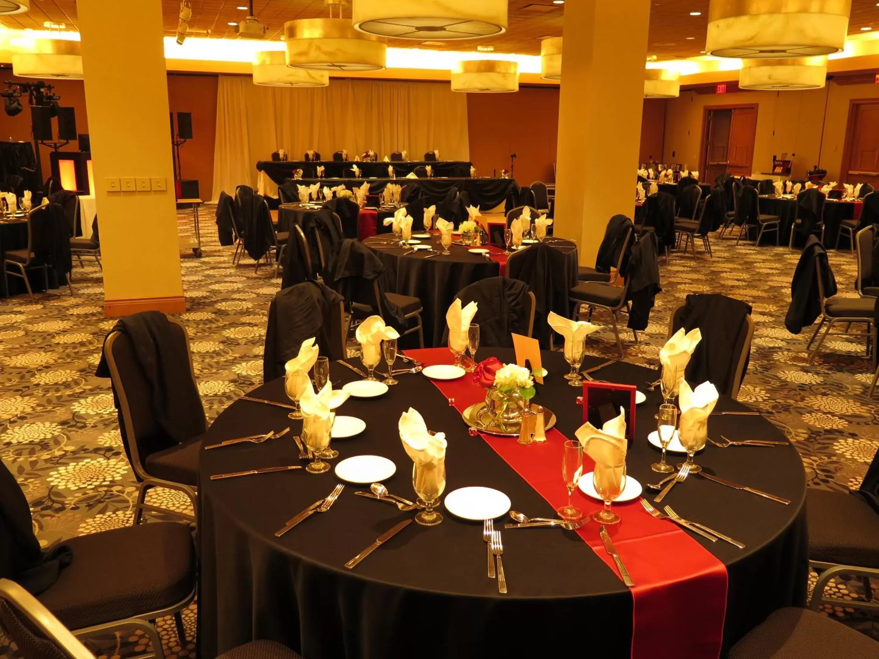 wedding, Restaurant/Places to Eat in Harrah's Joliet Casino Hotel