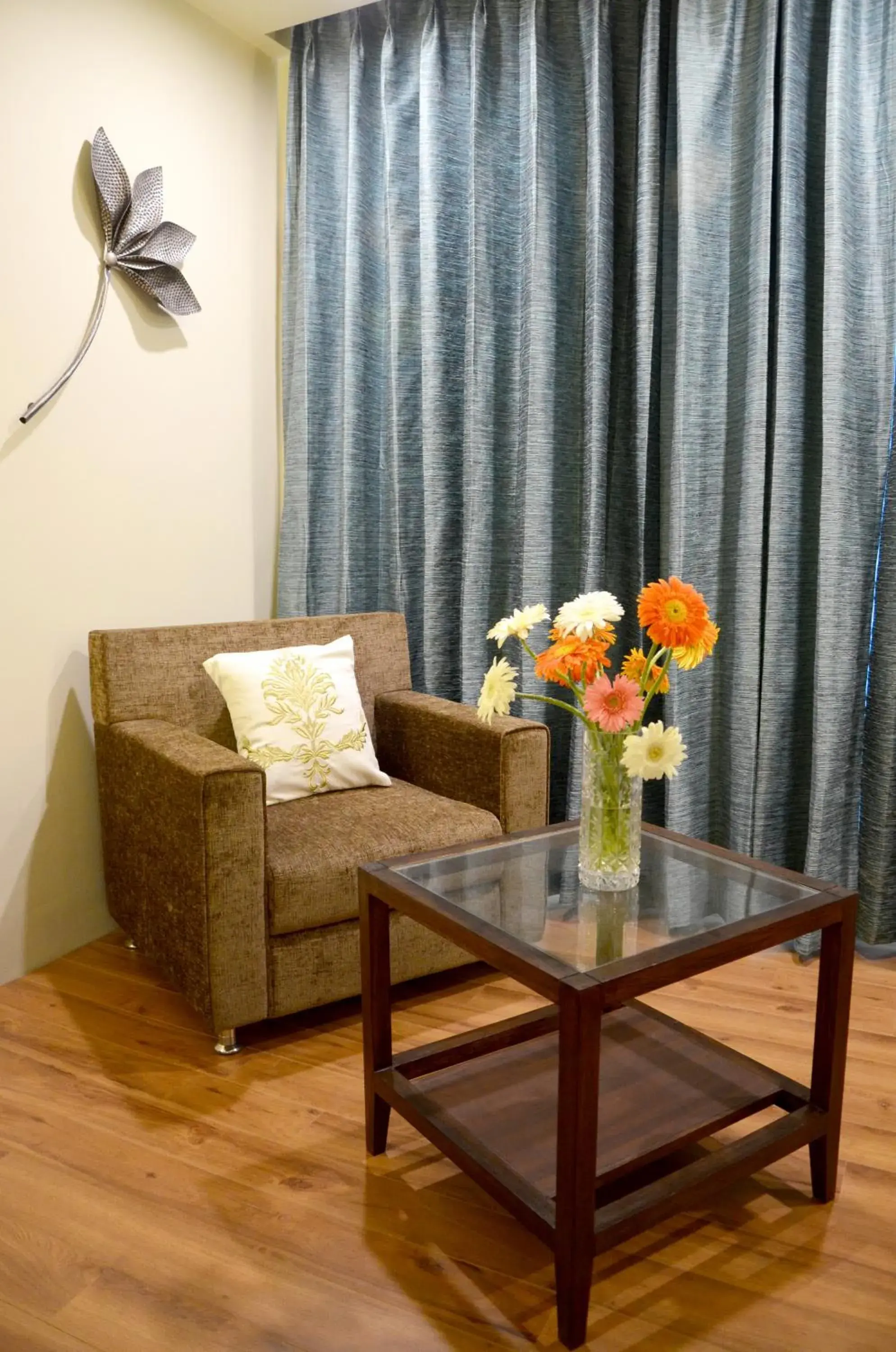 Seating Area in Diamond Hotel