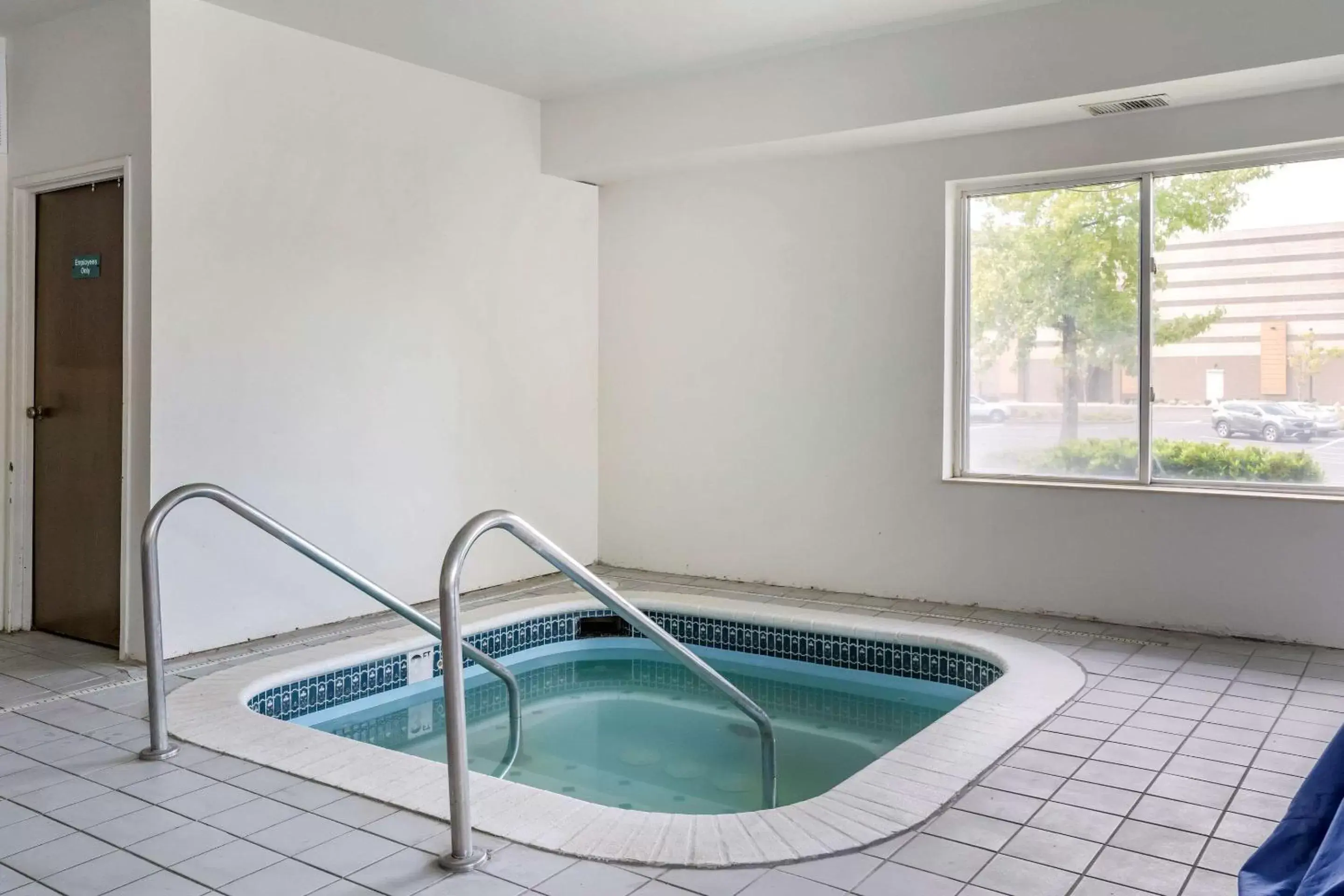 Activities in Comfort Inn & Suites Kelso - Longview Activities in Comfort Inn & Suites Kelso - Longview