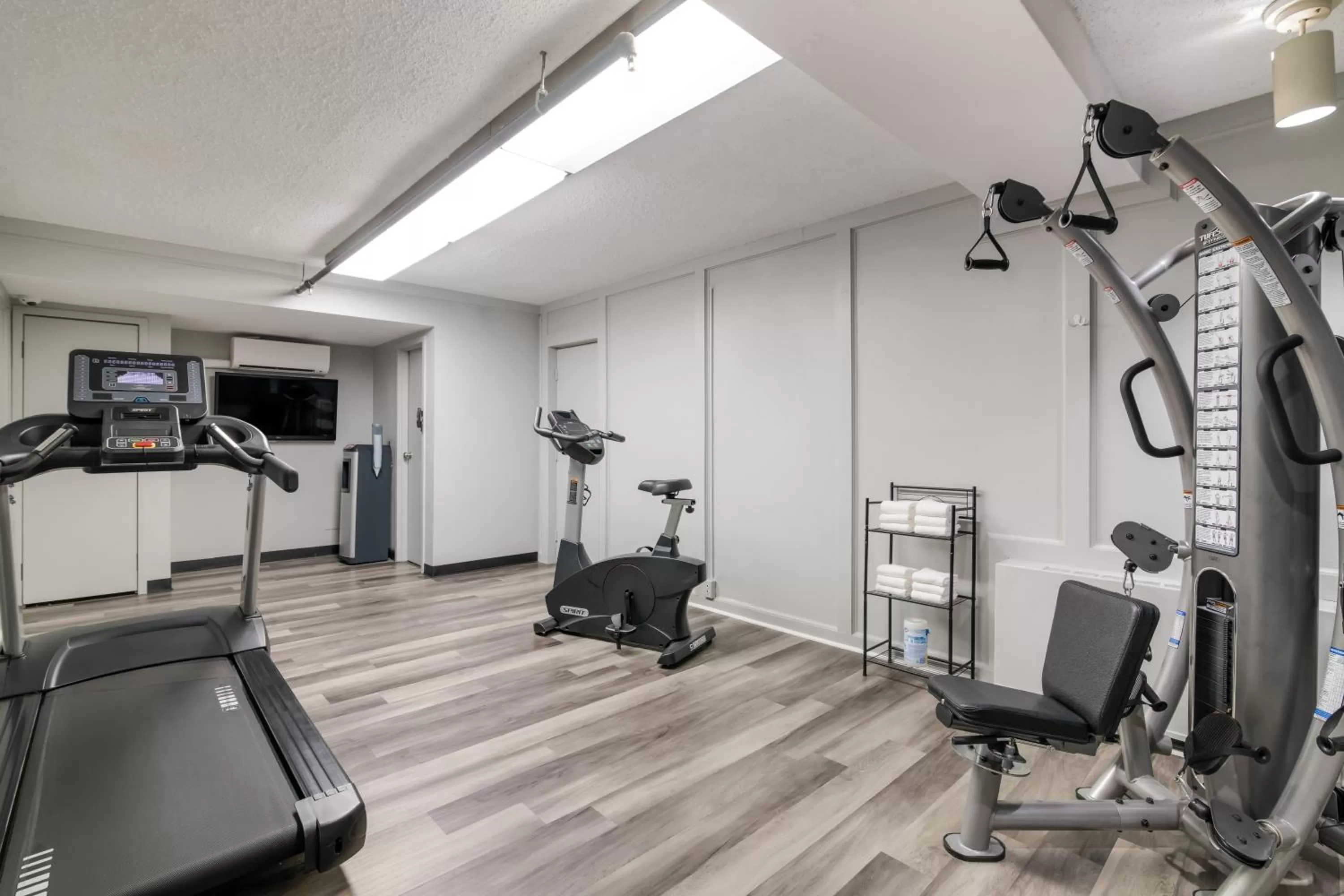 Fitness centre/facilities in Quality Inn & Suites