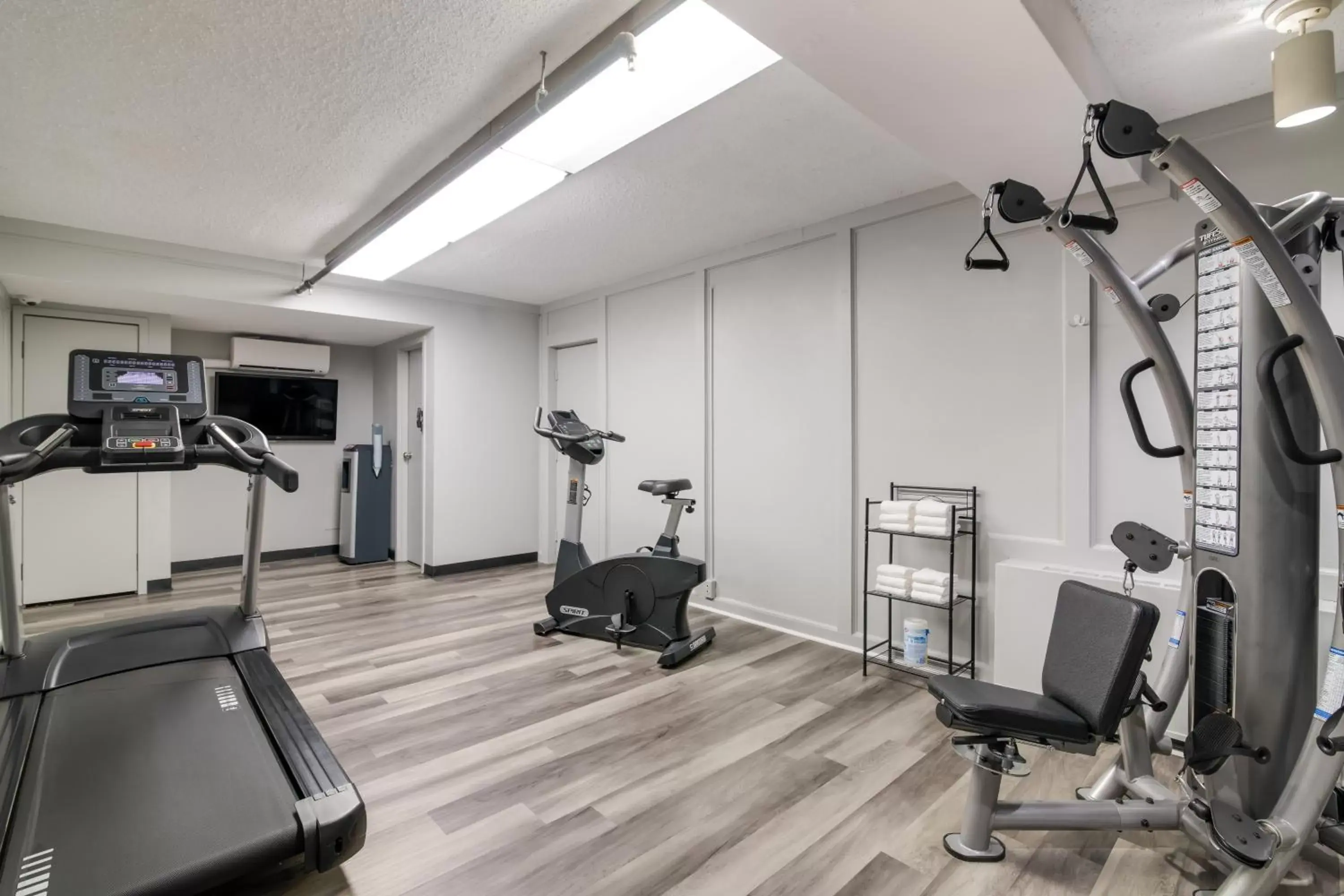 Fitness centre/facilities, Fitness Center/Facilities in Quality Inn & Suites