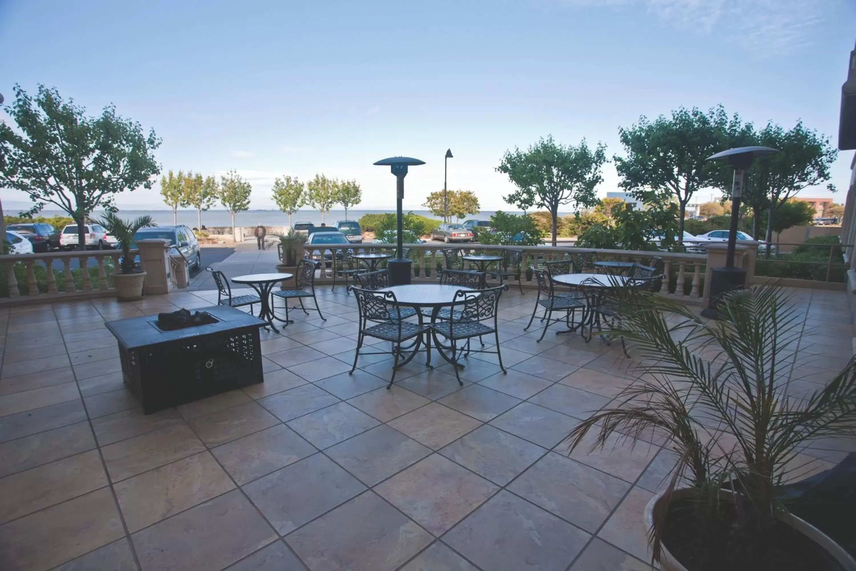 Balcony/Terrace in Bay Landing Hotel