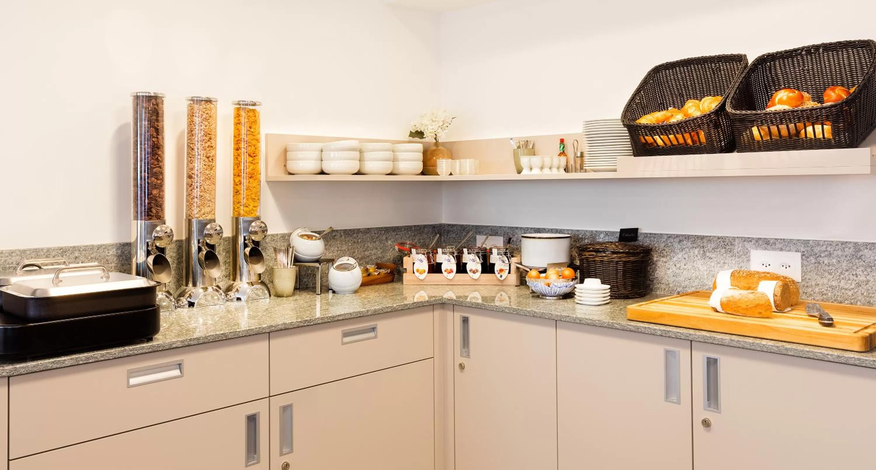 Buffet breakfast in Hotel Vaduzerhof by b-smart