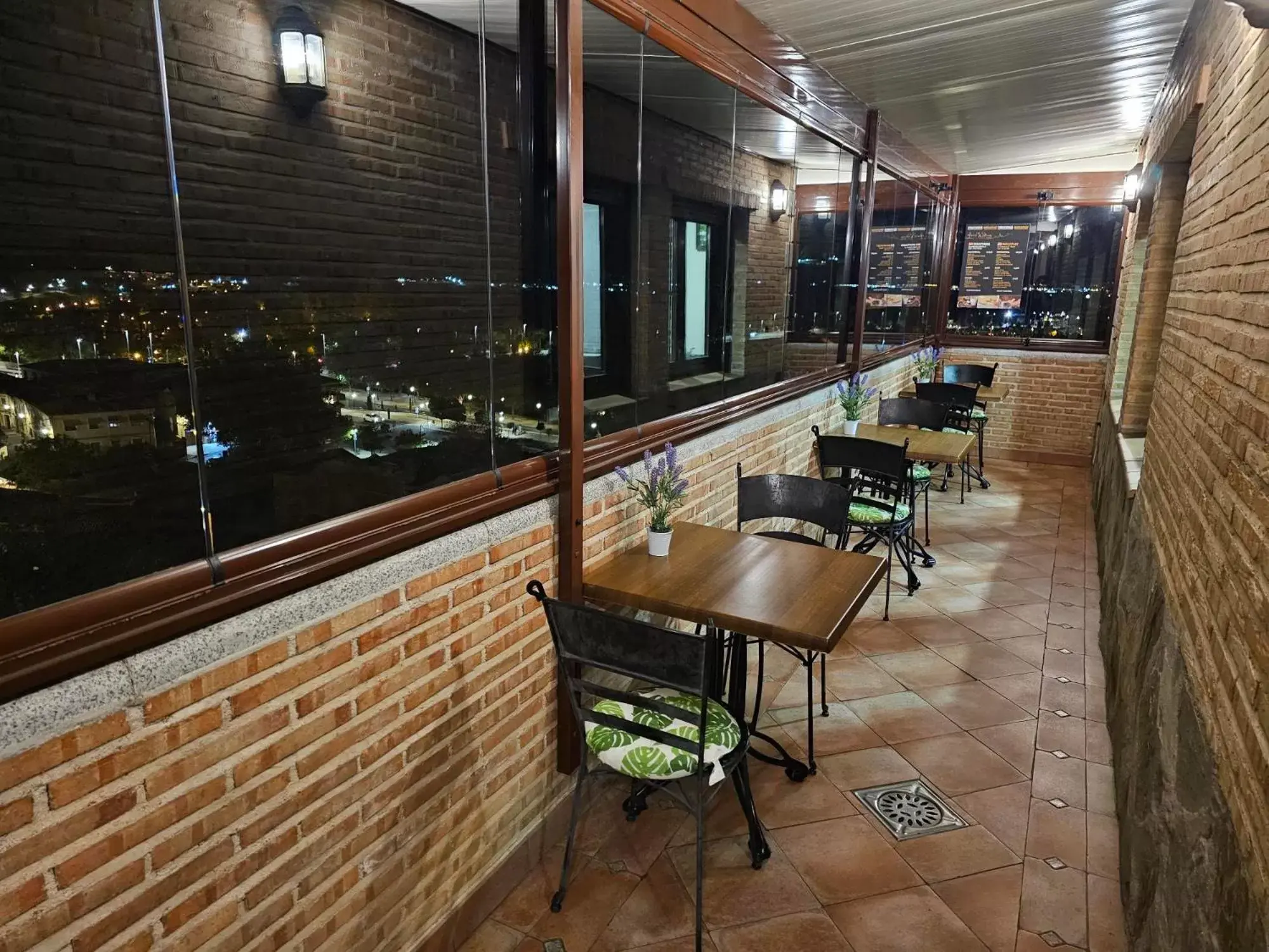 Balcony/Terrace, Restaurant/Places to Eat in Hotel Medina de Toledo