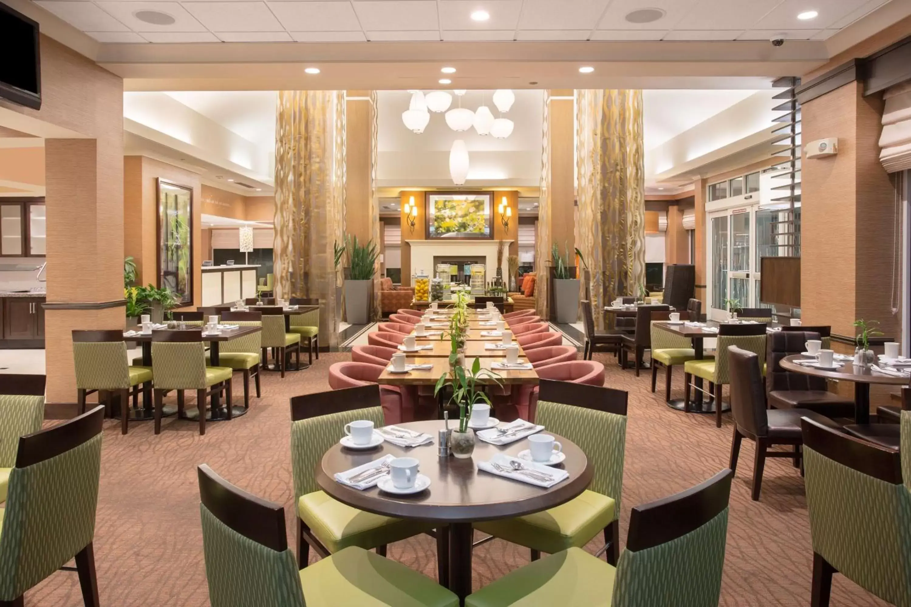 Dining area, Restaurant/Places to Eat in Hilton Garden Inn Salt Lake City/Layton