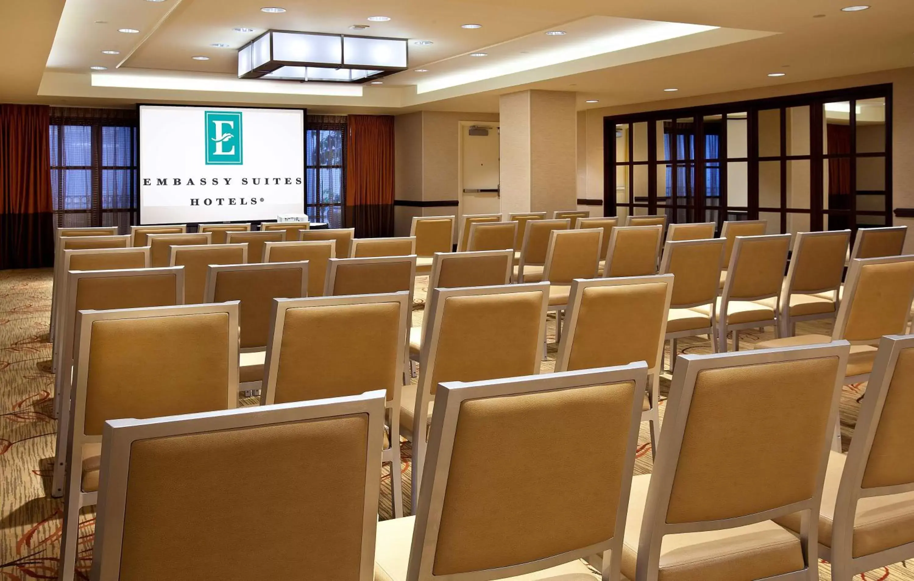 Meeting/conference room in Embassy Suites by Hilton Washington DC Chevy Chase Pavilion