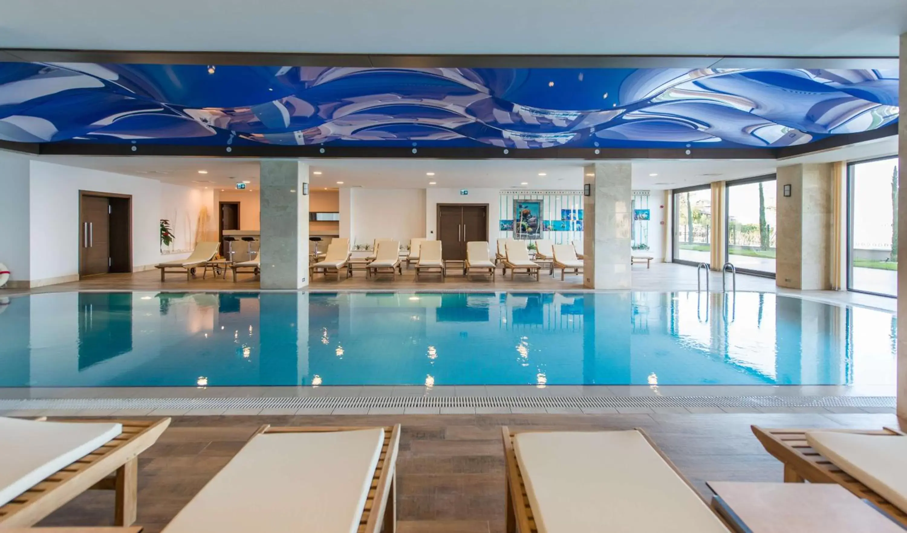 Activities, Swimming Pool in Radisson Blu Hotel, Ordu
