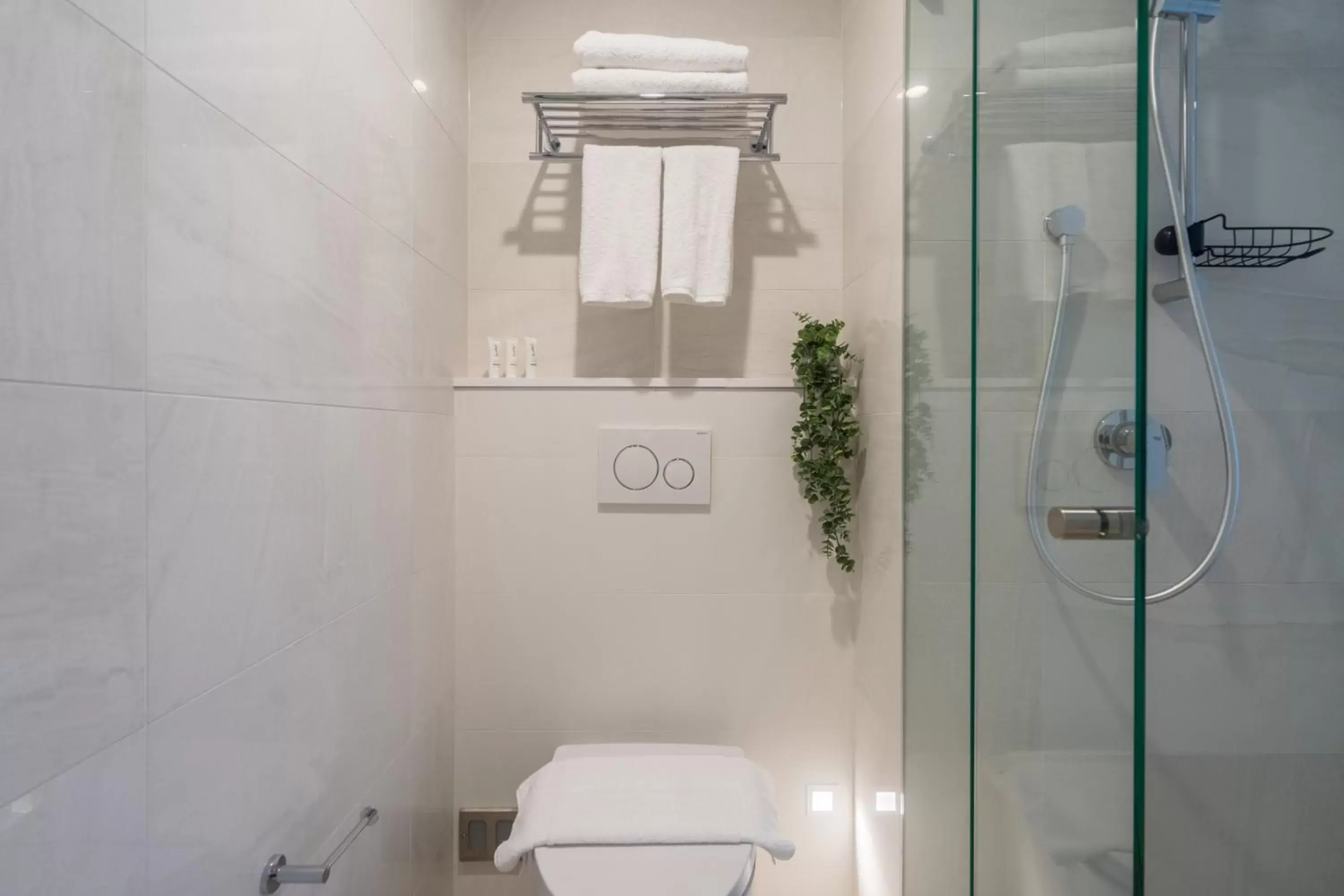 Toilet, Bathroom in Kith Hotel Darling Harbour