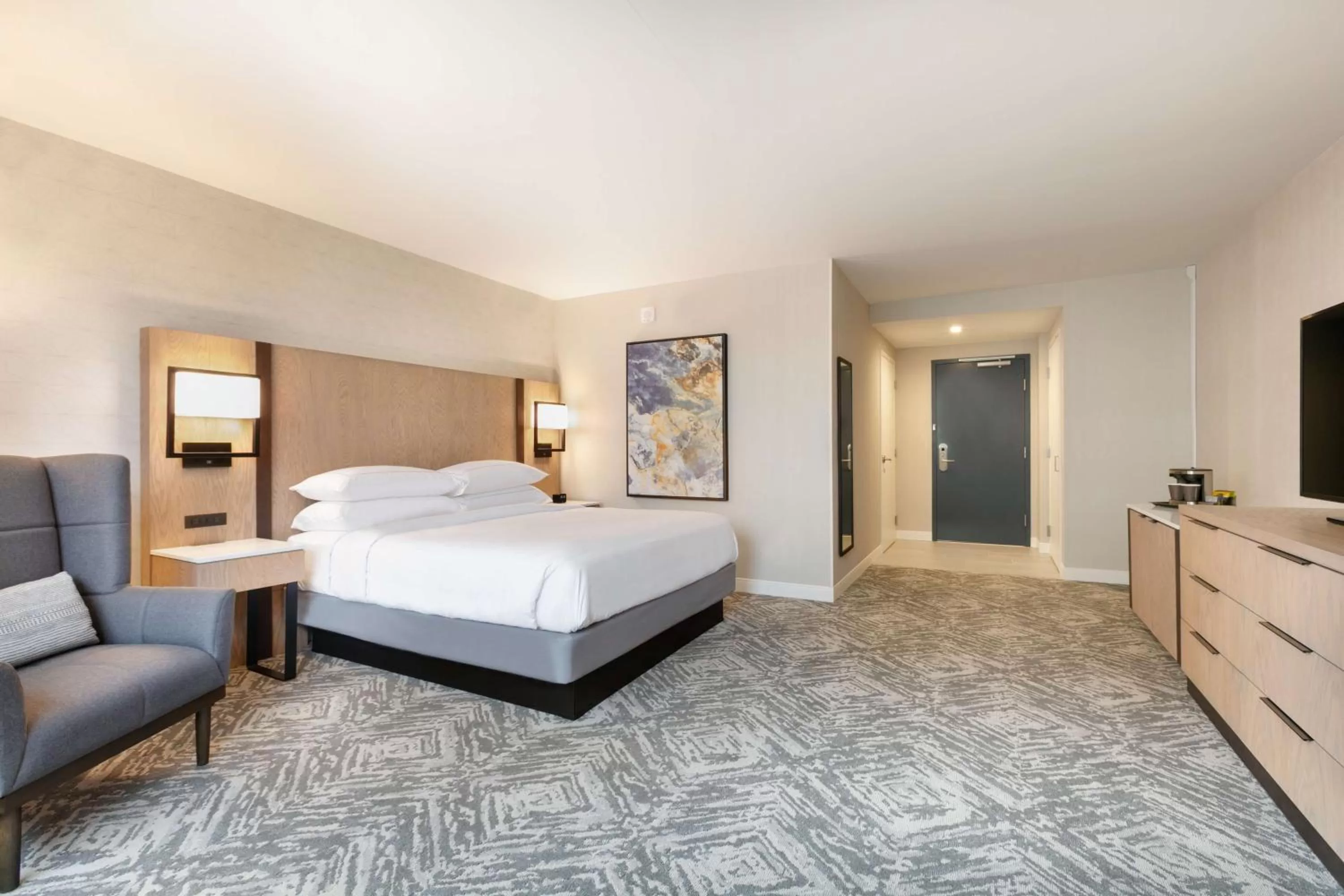 Bed in DoubleTree by Hilton Canton Downtown