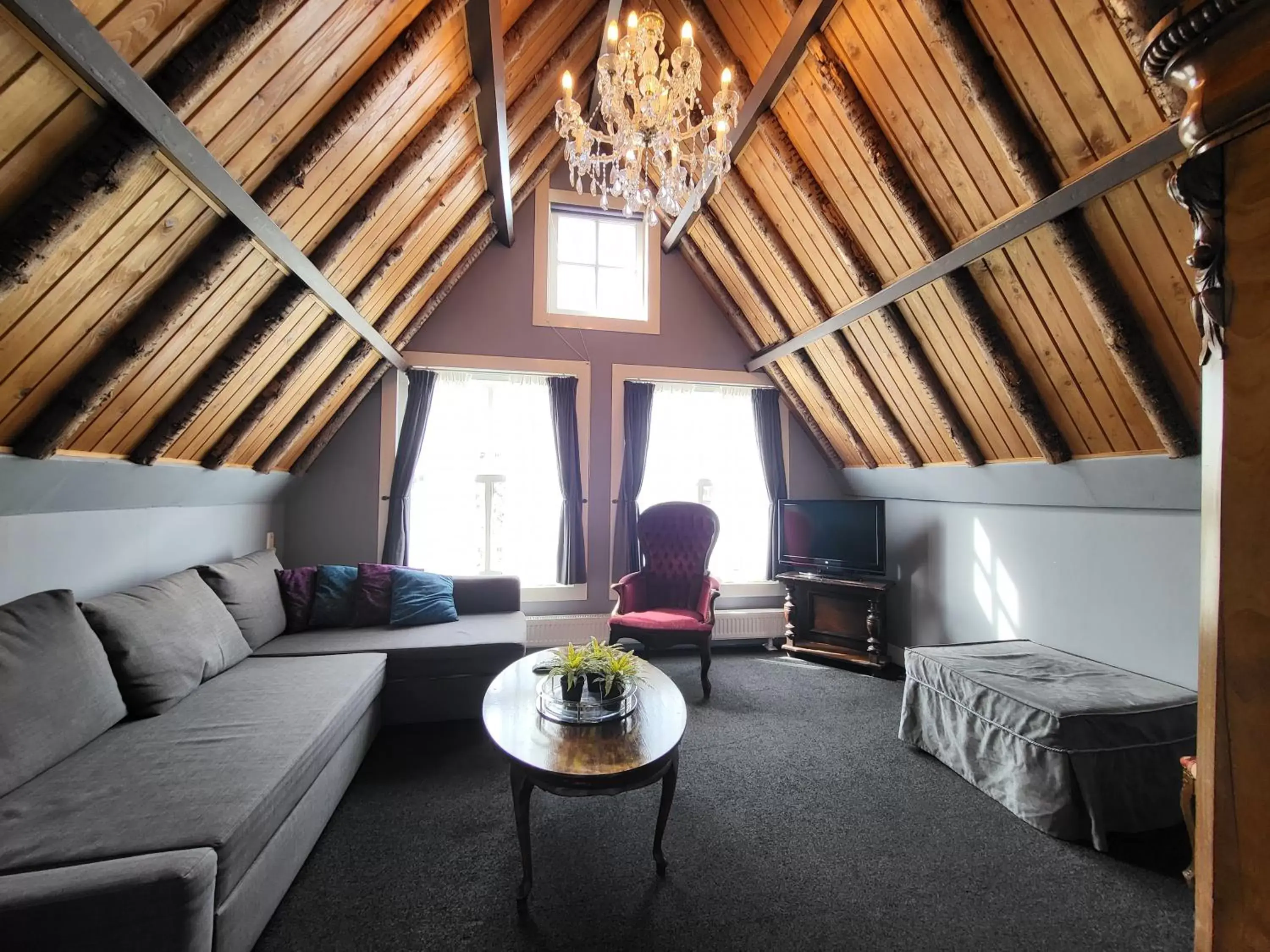 Living room, Seating Area in Huys van Leyden