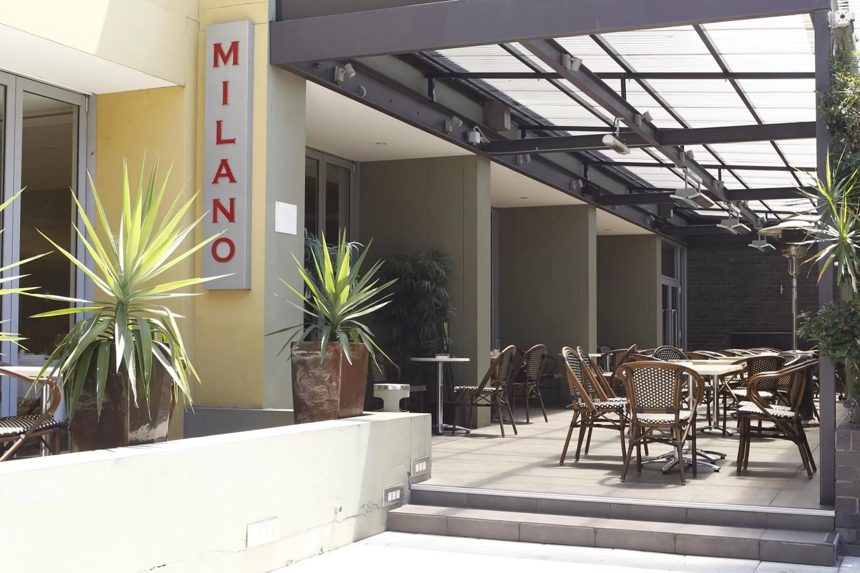 Restaurant/places to eat in Ramada Hotel & Suites by Wyndham Cabramatta