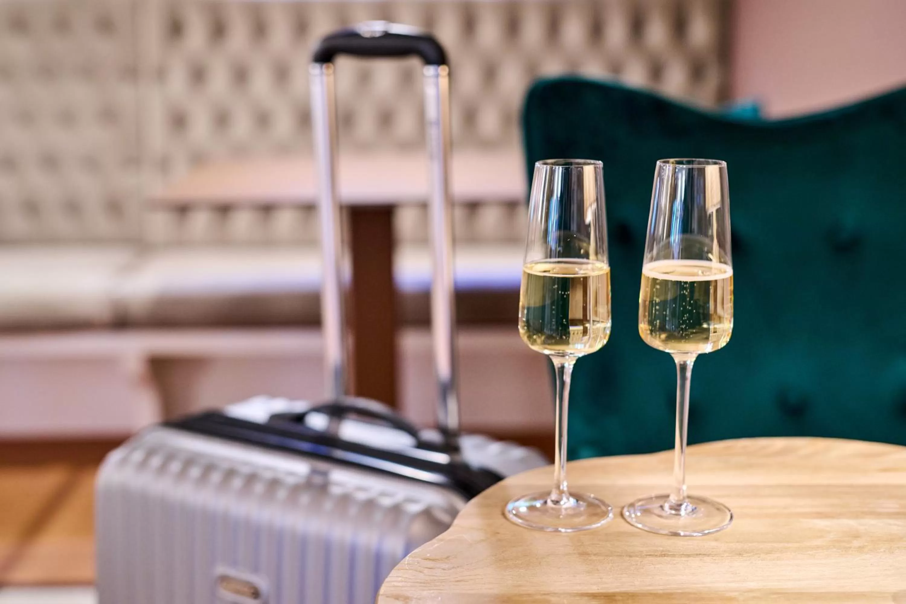 Food and drinks in Like Home Boutique Hotel